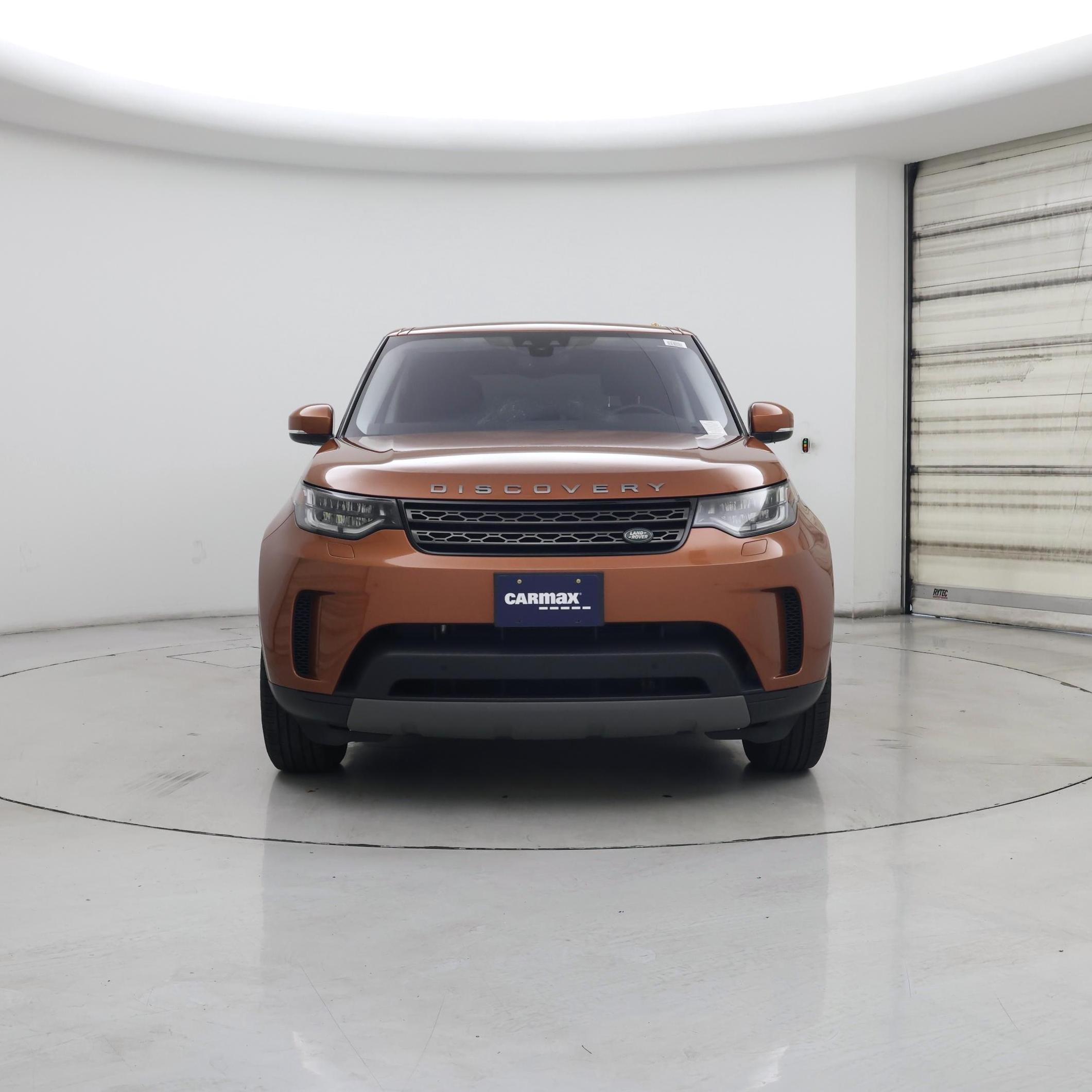 Thumbnail: 2017 Land Rover Discovery - 5