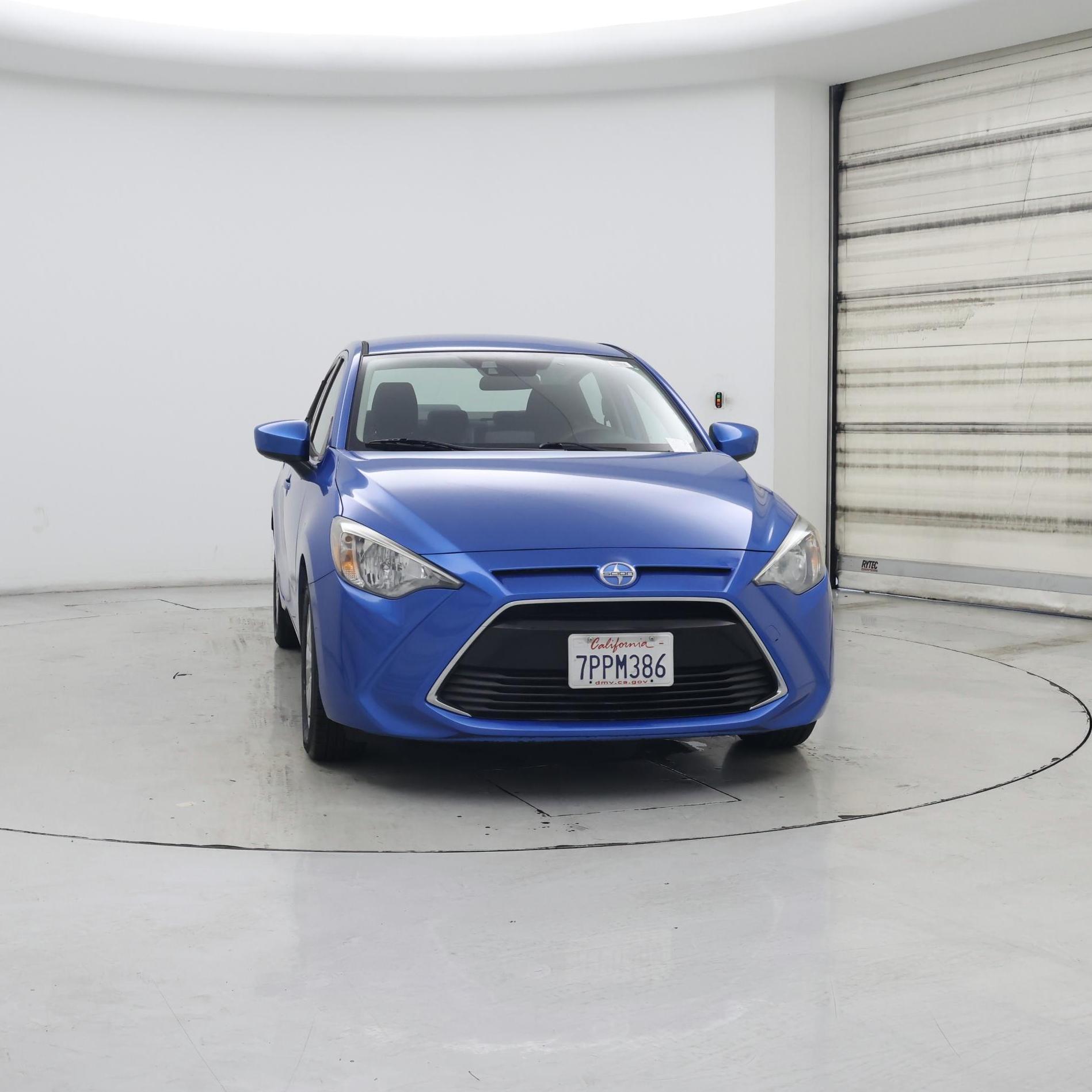 Thumbnail: 2016 Scion iA - 5