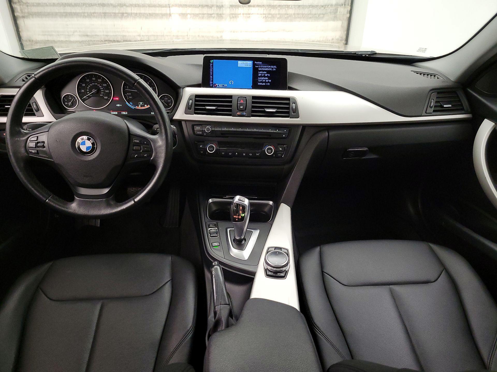 Thumbnail: 2015 BMW 3 Series - 9