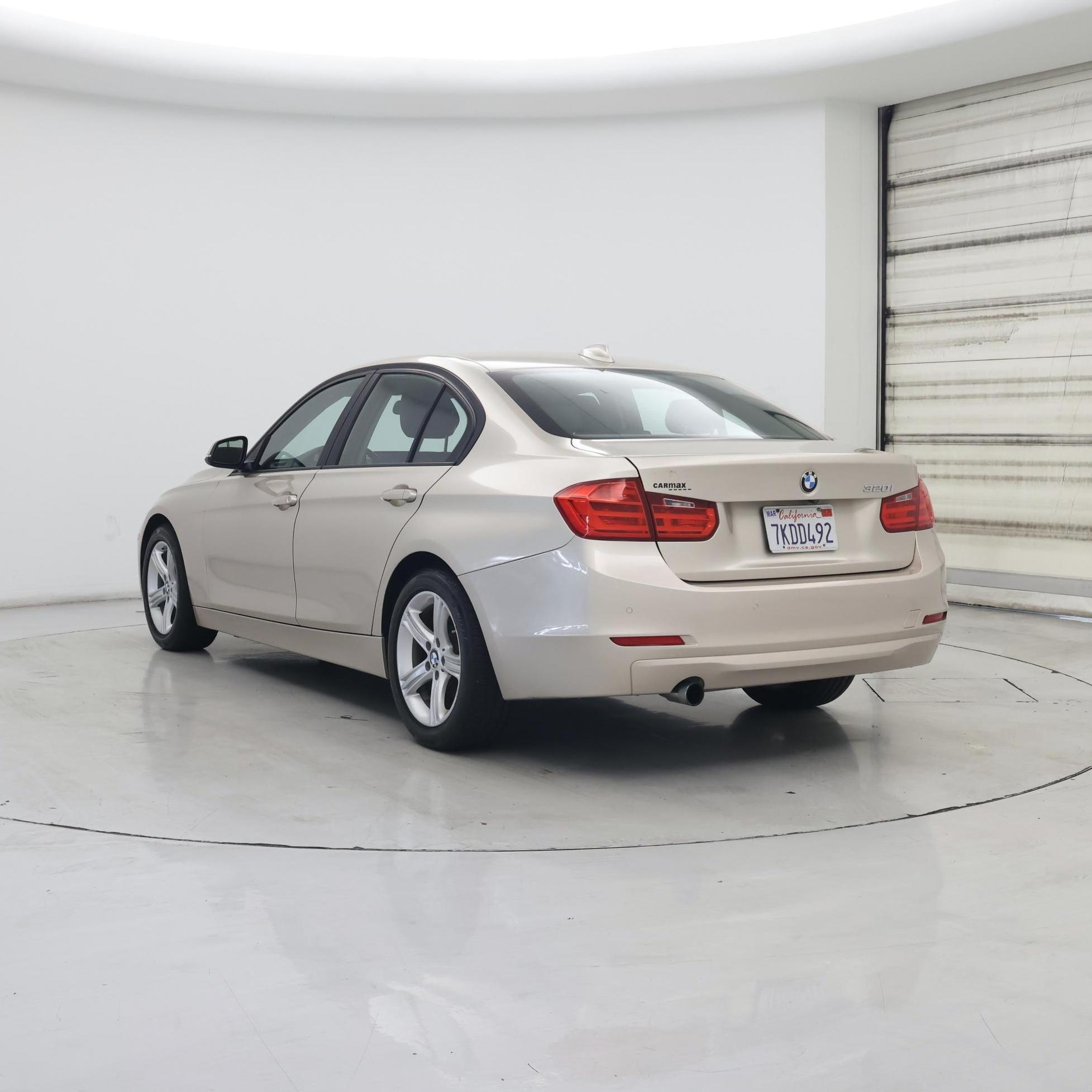 Thumbnail: 2015 BMW 3 Series - 2