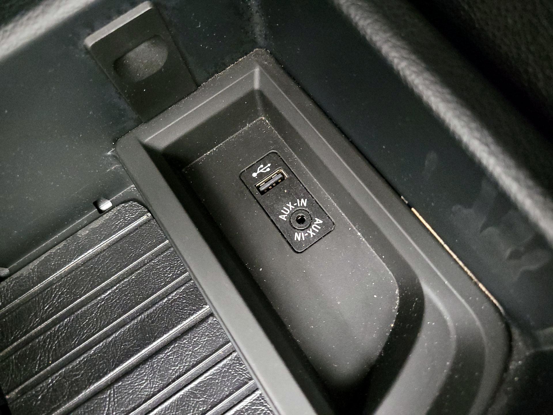 Thumbnail: 2015 BMW 3 Series - 19