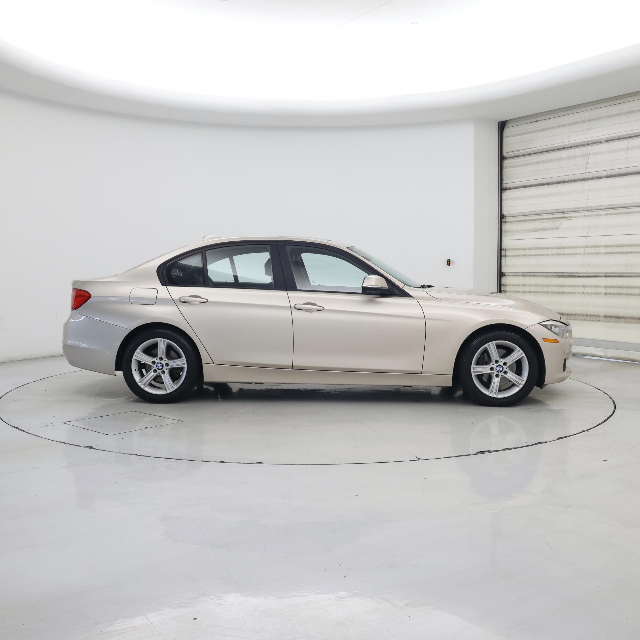 Thumbnail: 2015 BMW 3 Series - 7