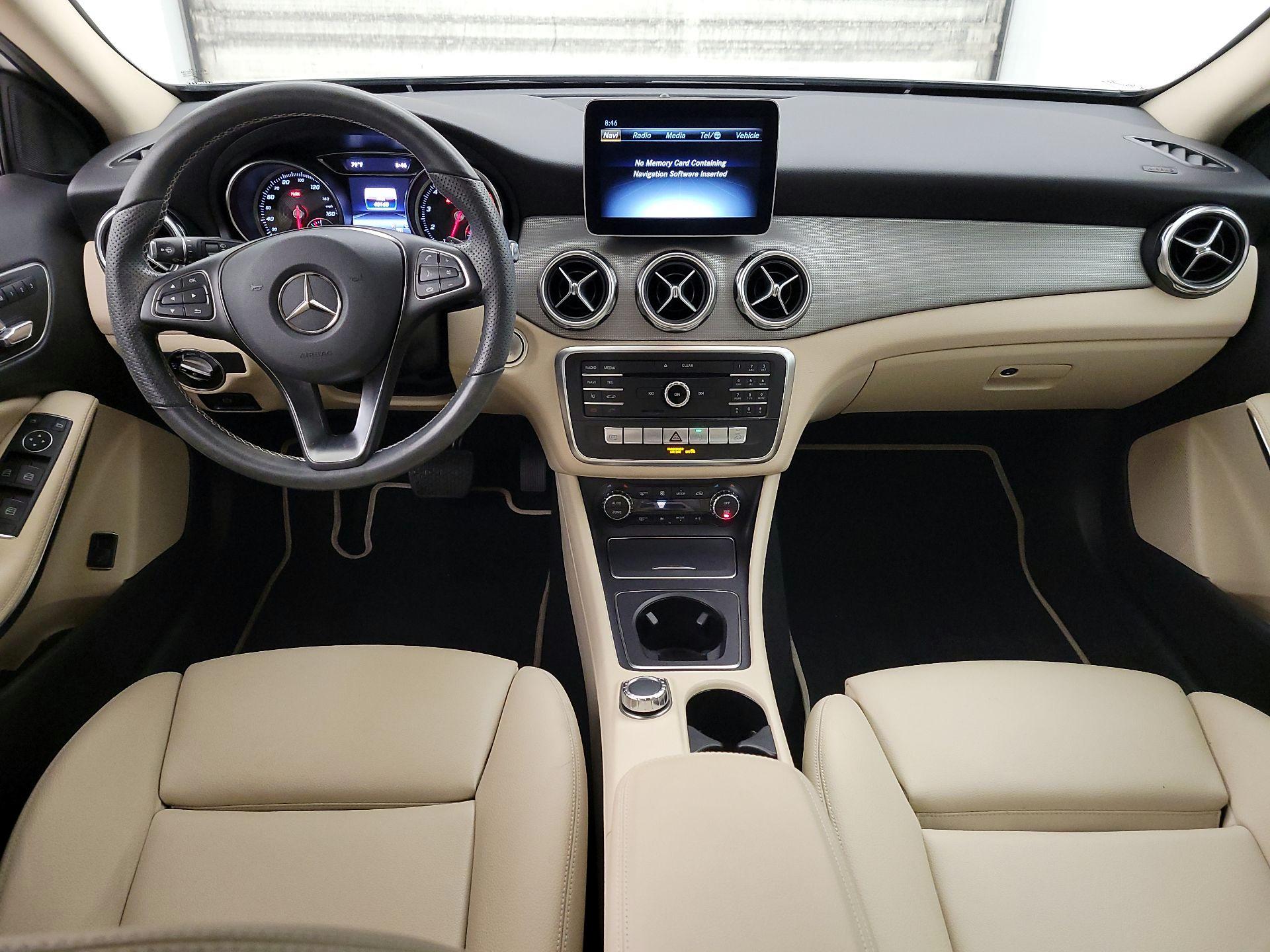 Thumbnail: 2019 Mercedes-Benz GLA - 9