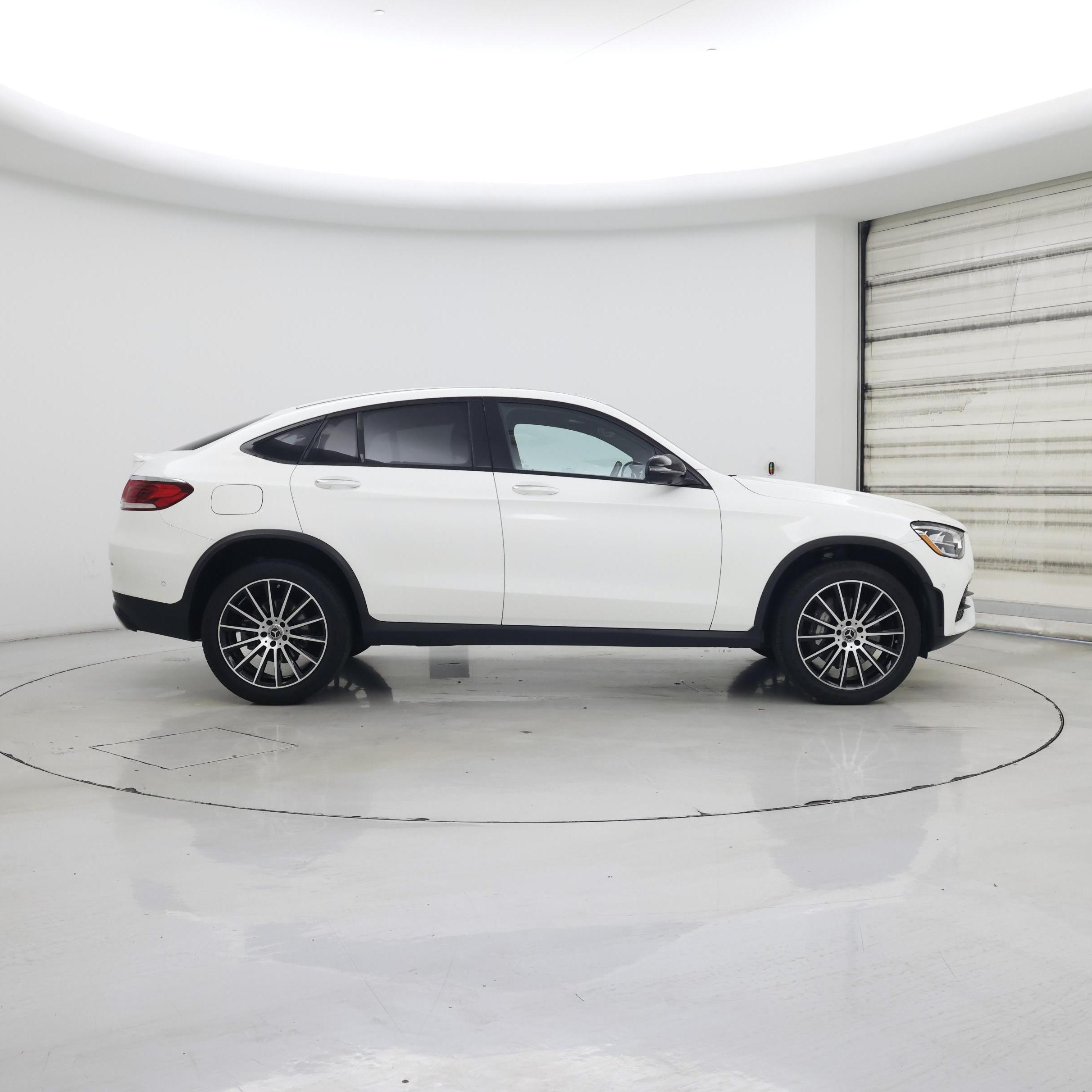 Thumbnail: 2023 Mercedes-Benz GLC - 7