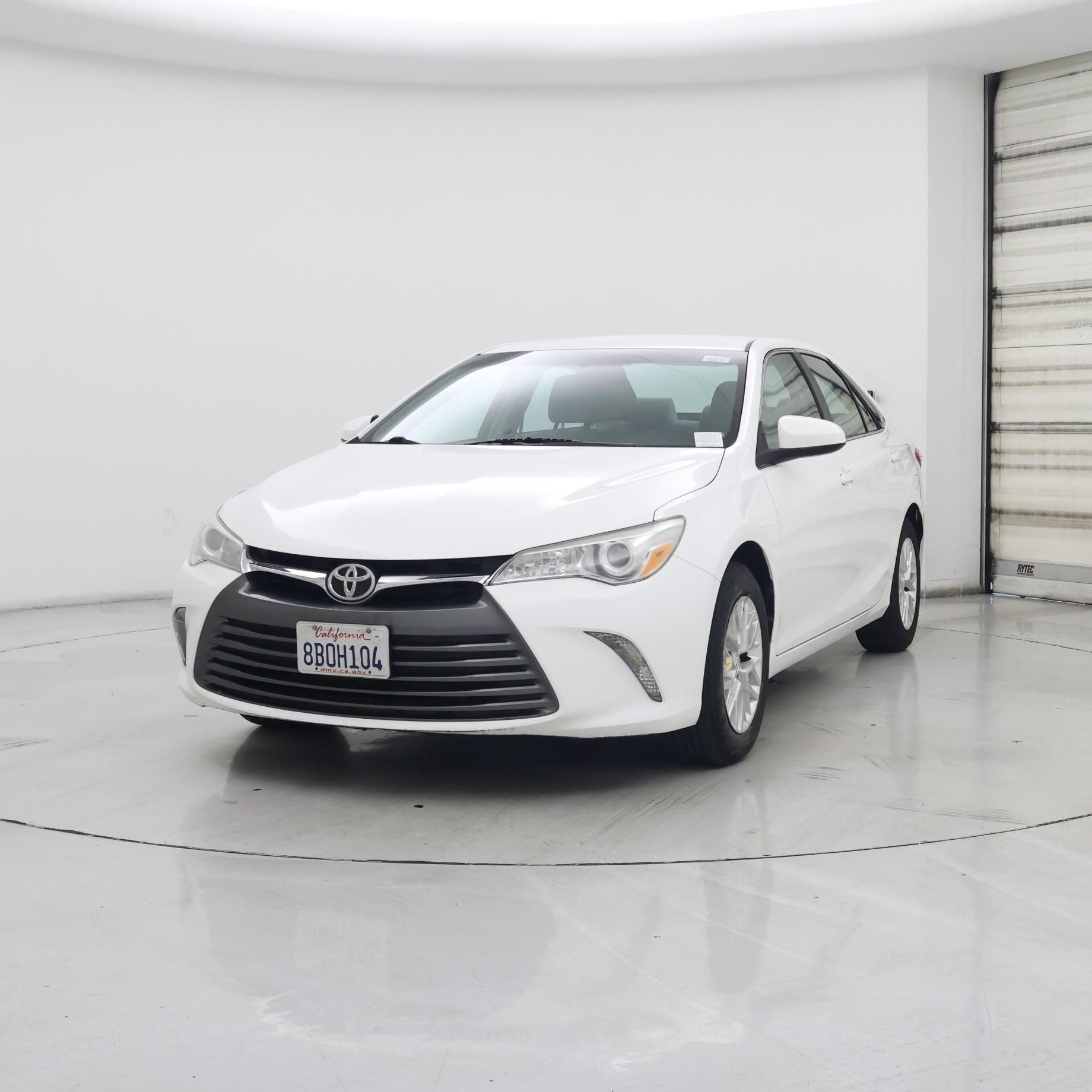 Thumbnail: 2016 Toyota Camry - 4