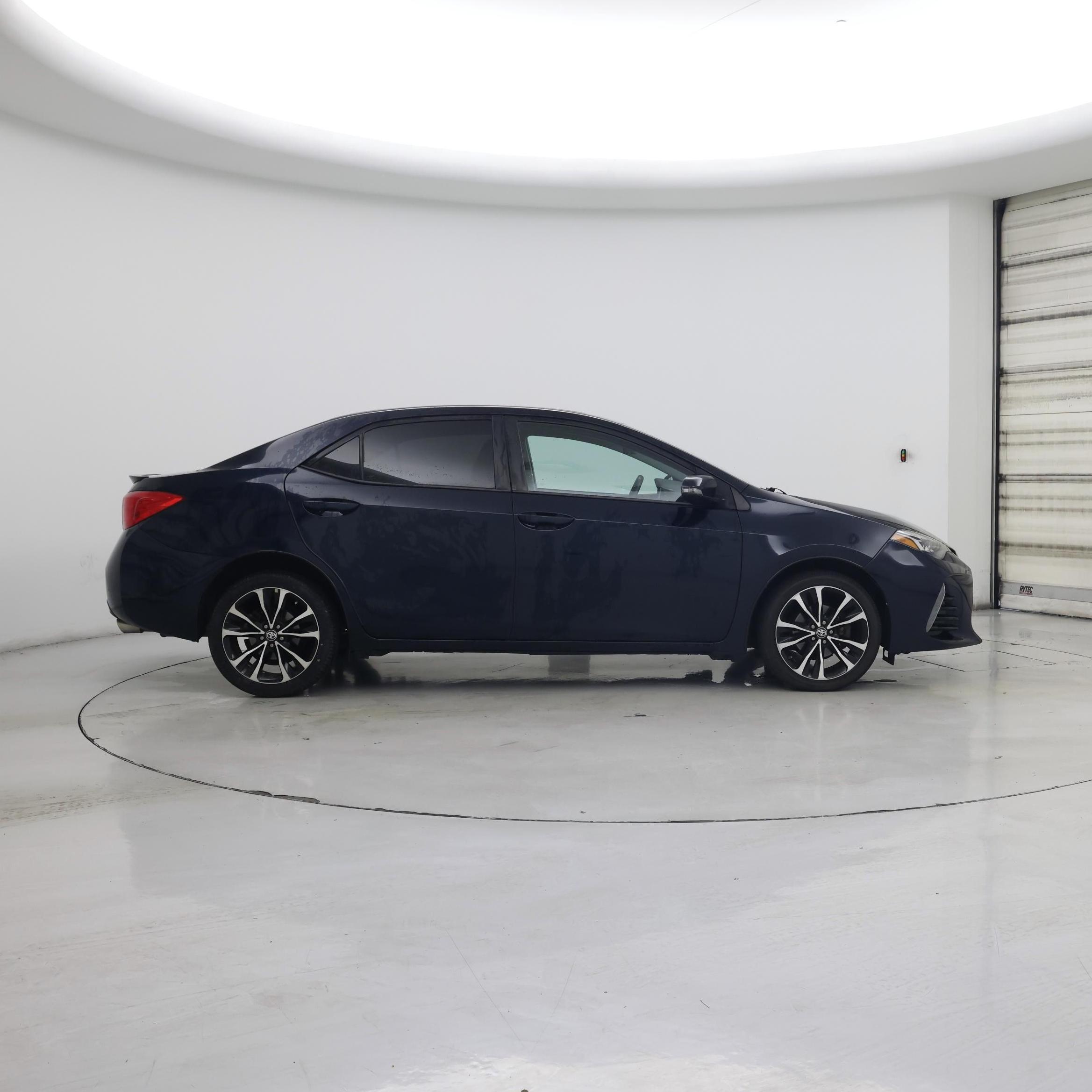 Thumbnail: 2017 Toyota Corolla - 7