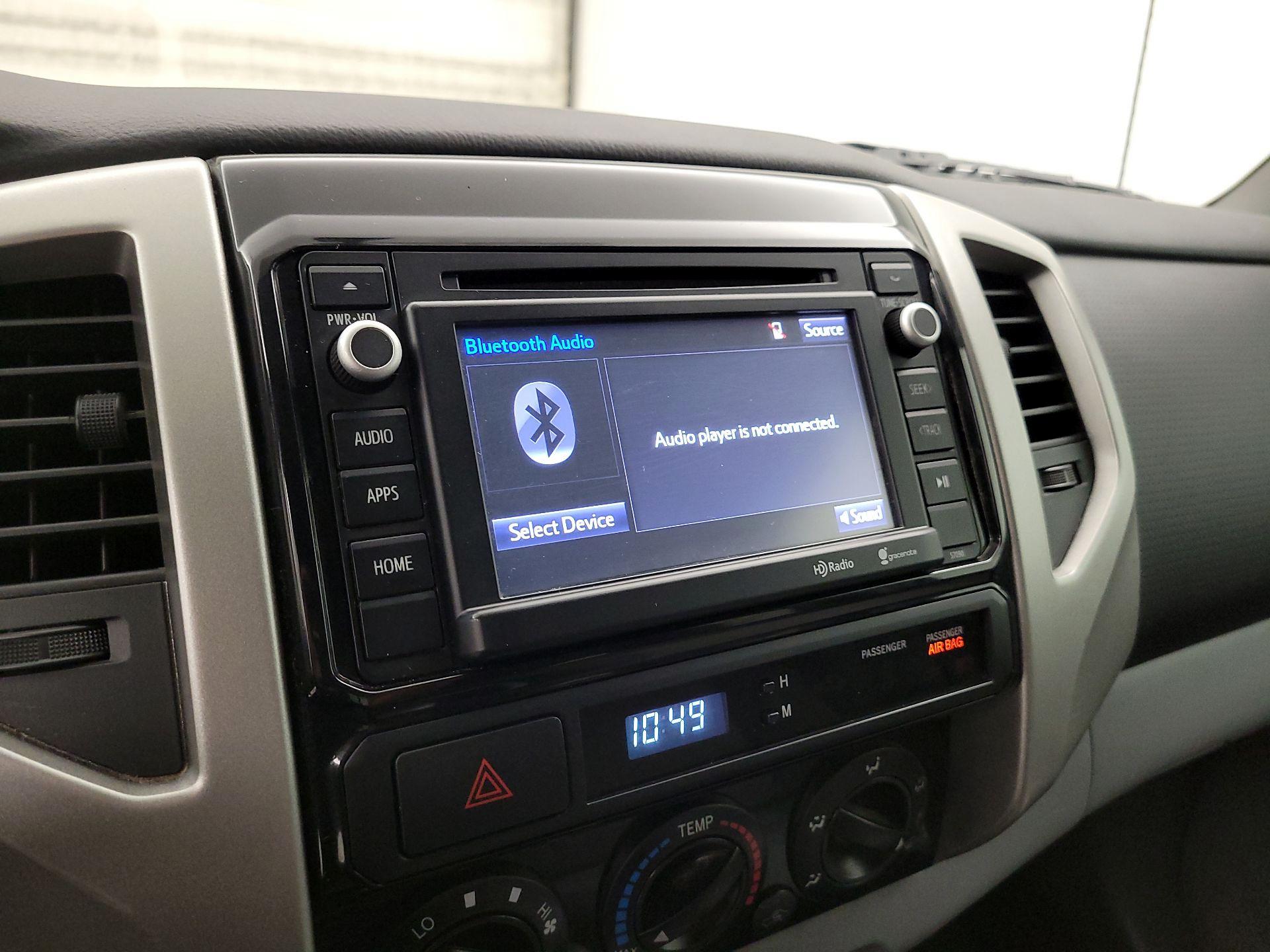 Thumbnail: 2014 Toyota Tacoma - 15