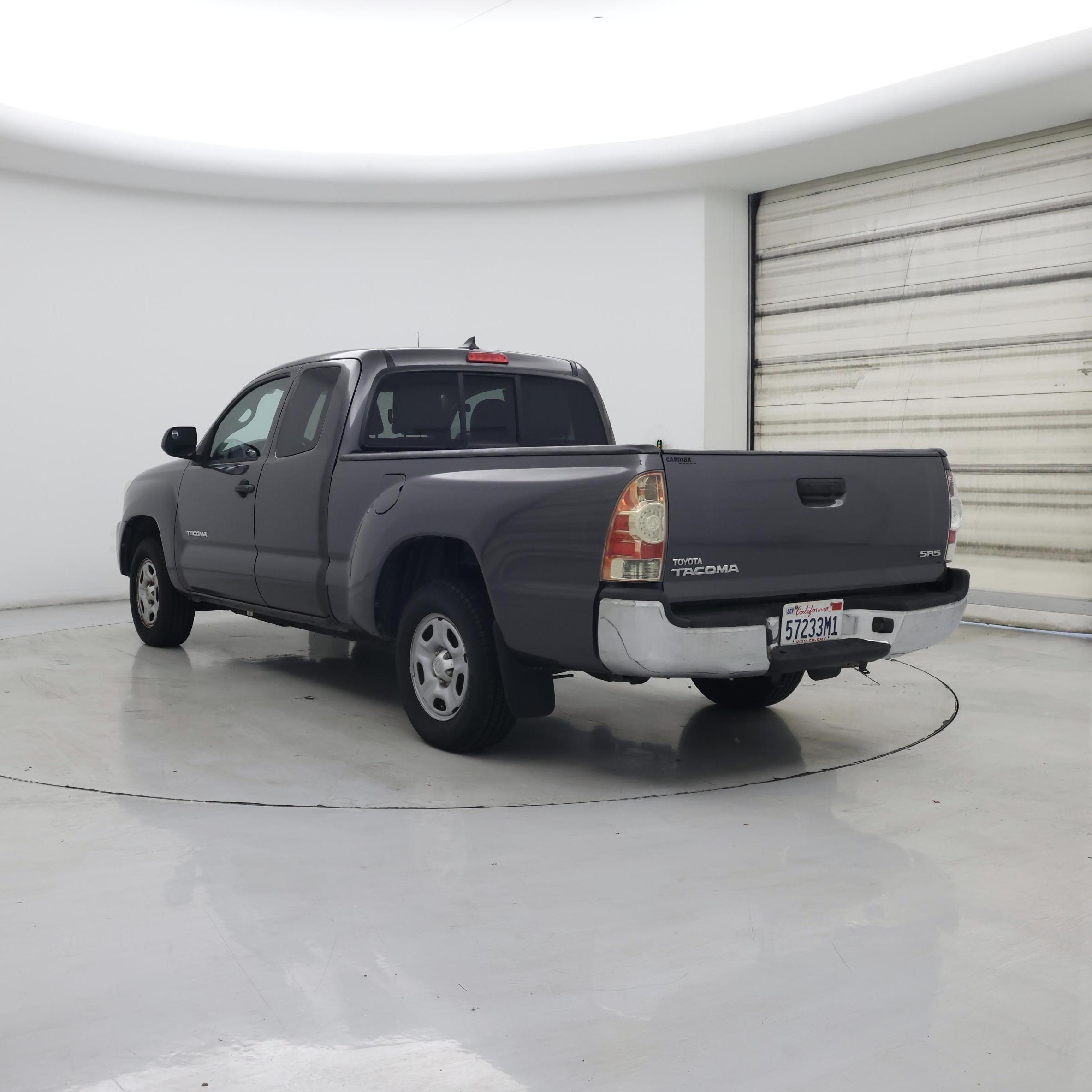 Thumbnail: 2014 Toyota Tacoma - 2