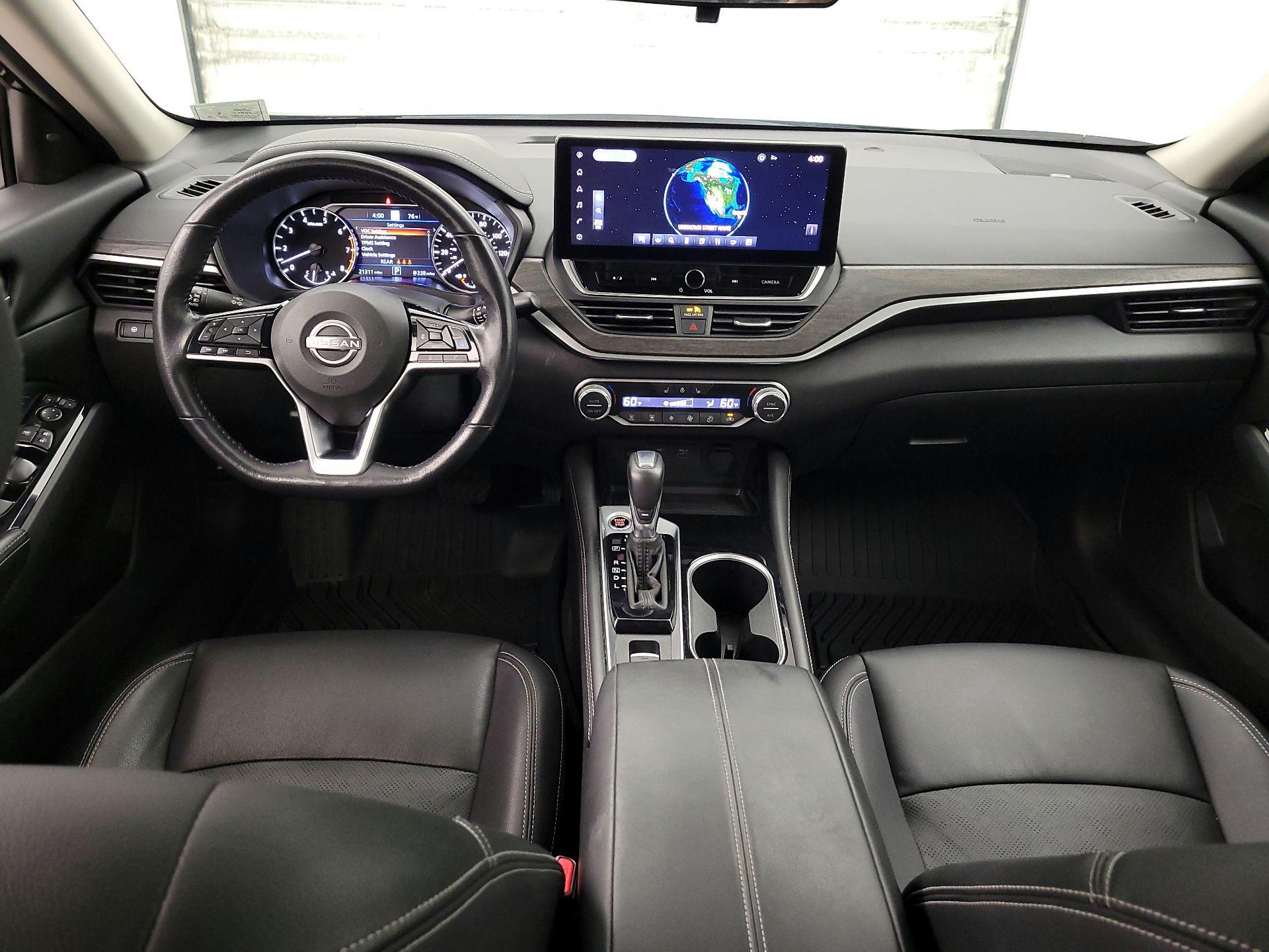 Thumbnail: 2023 Nissan Altima - 9