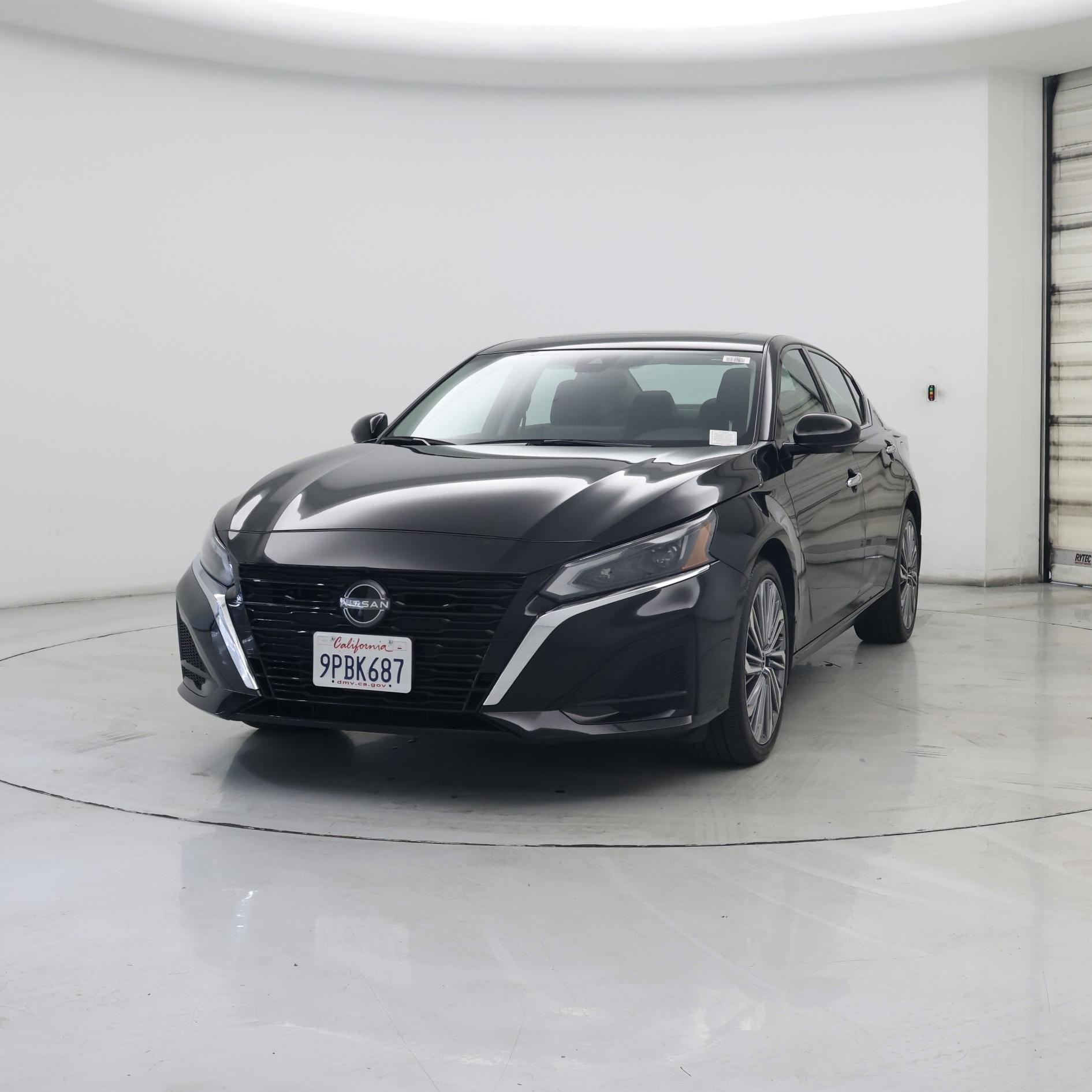 Thumbnail: 2023 Nissan Altima - 4
