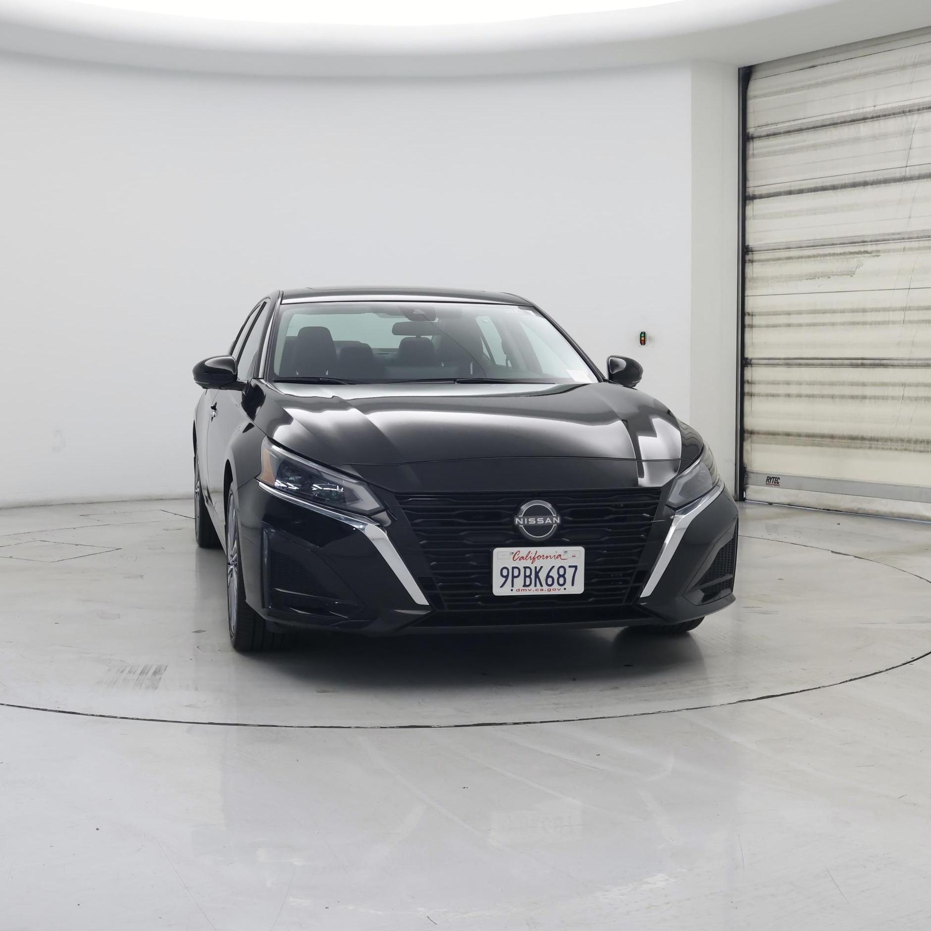 Thumbnail: 2023 Nissan Altima - 5