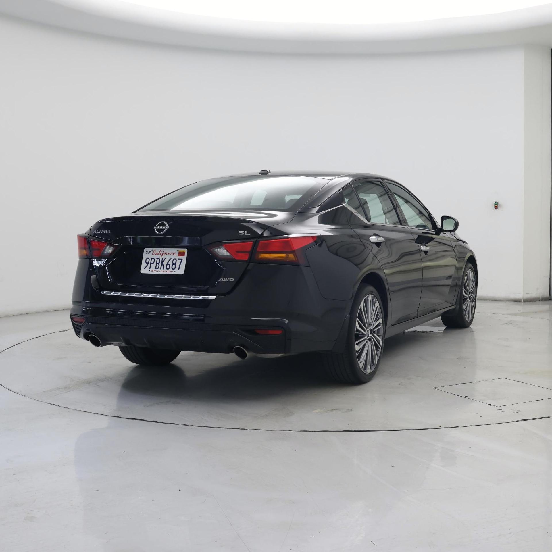 Thumbnail: 2023 Nissan Altima - 8