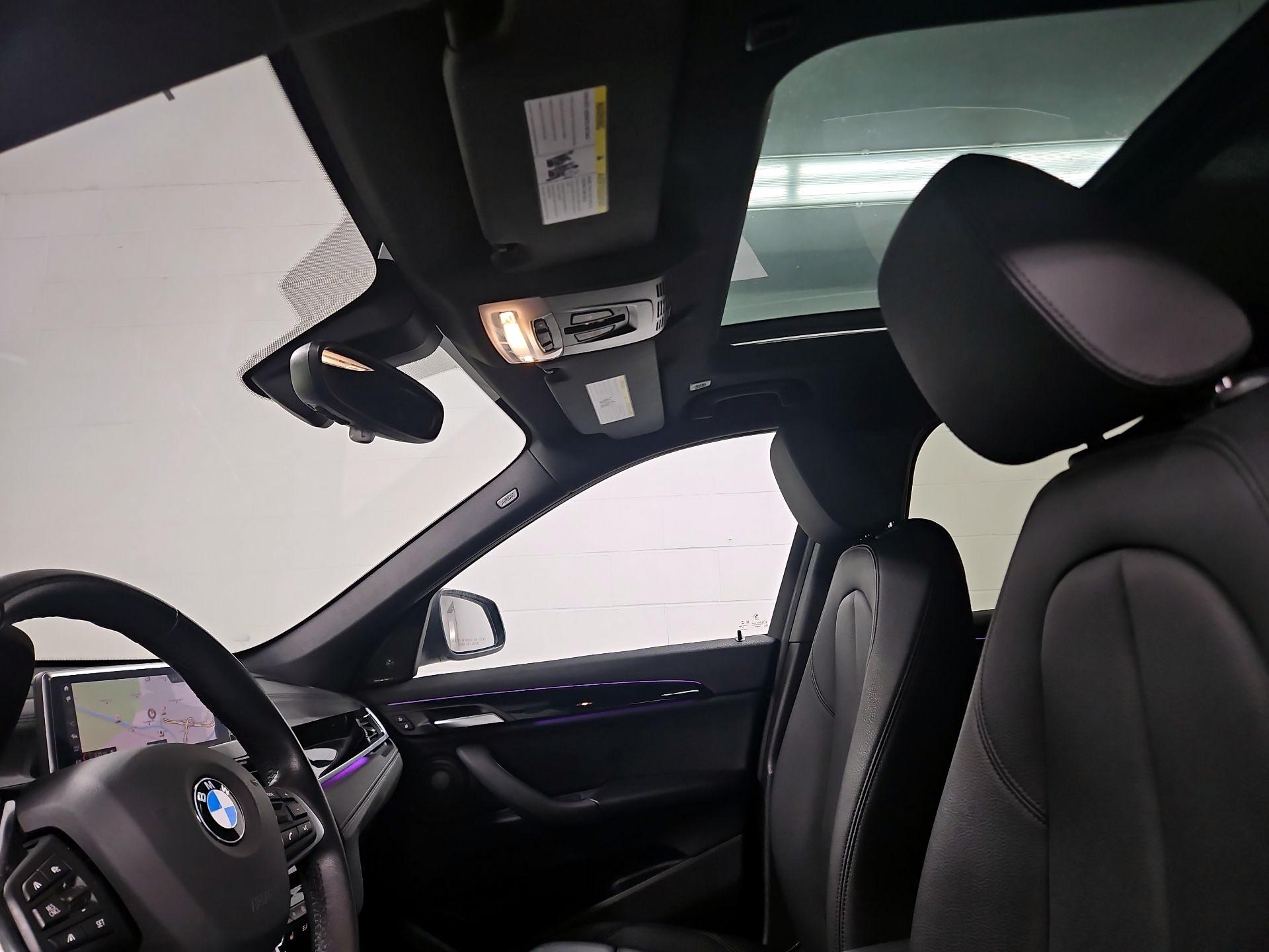 Thumbnail: 2022 BMW X1 - 20