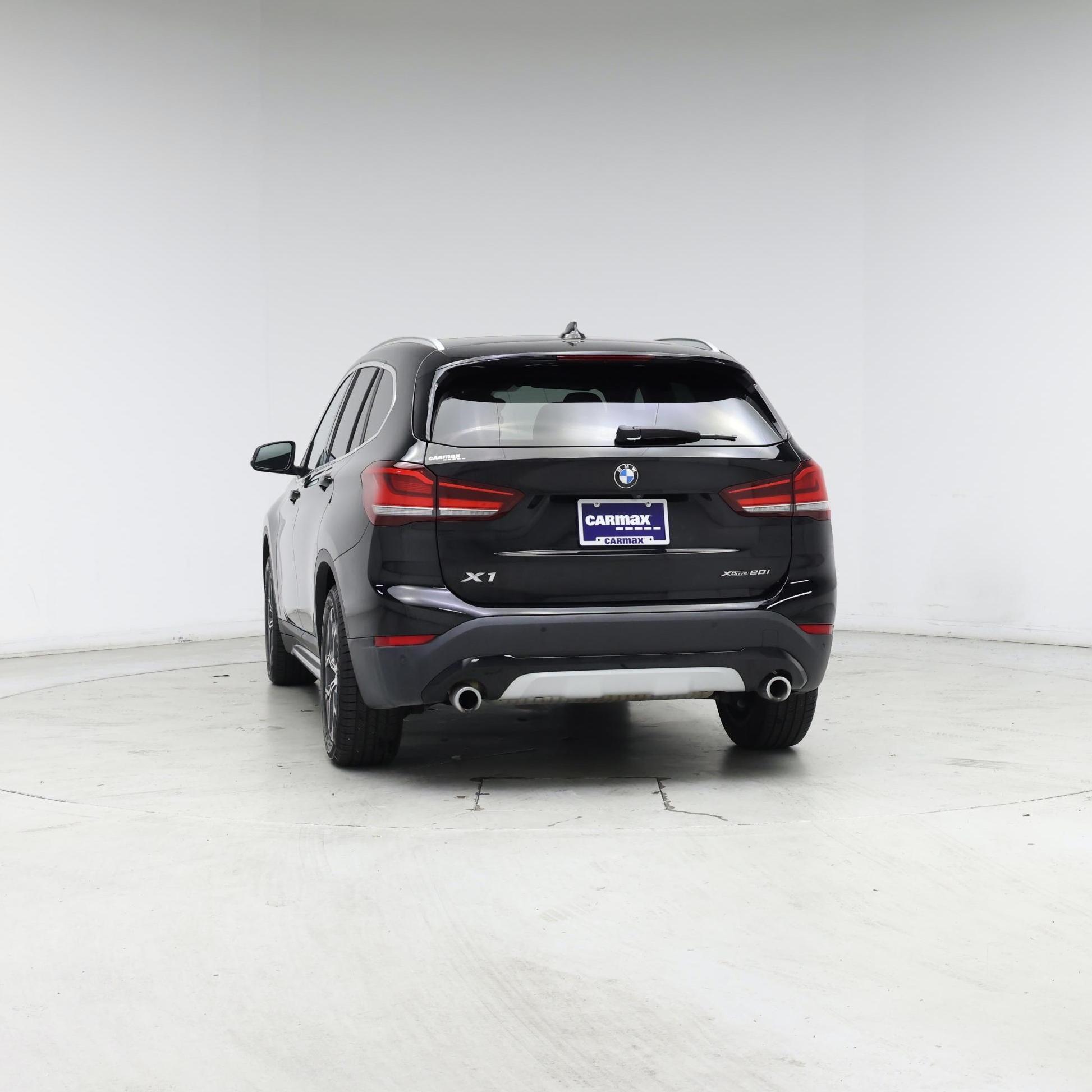 Thumbnail: 2022 BMW X1 - 6