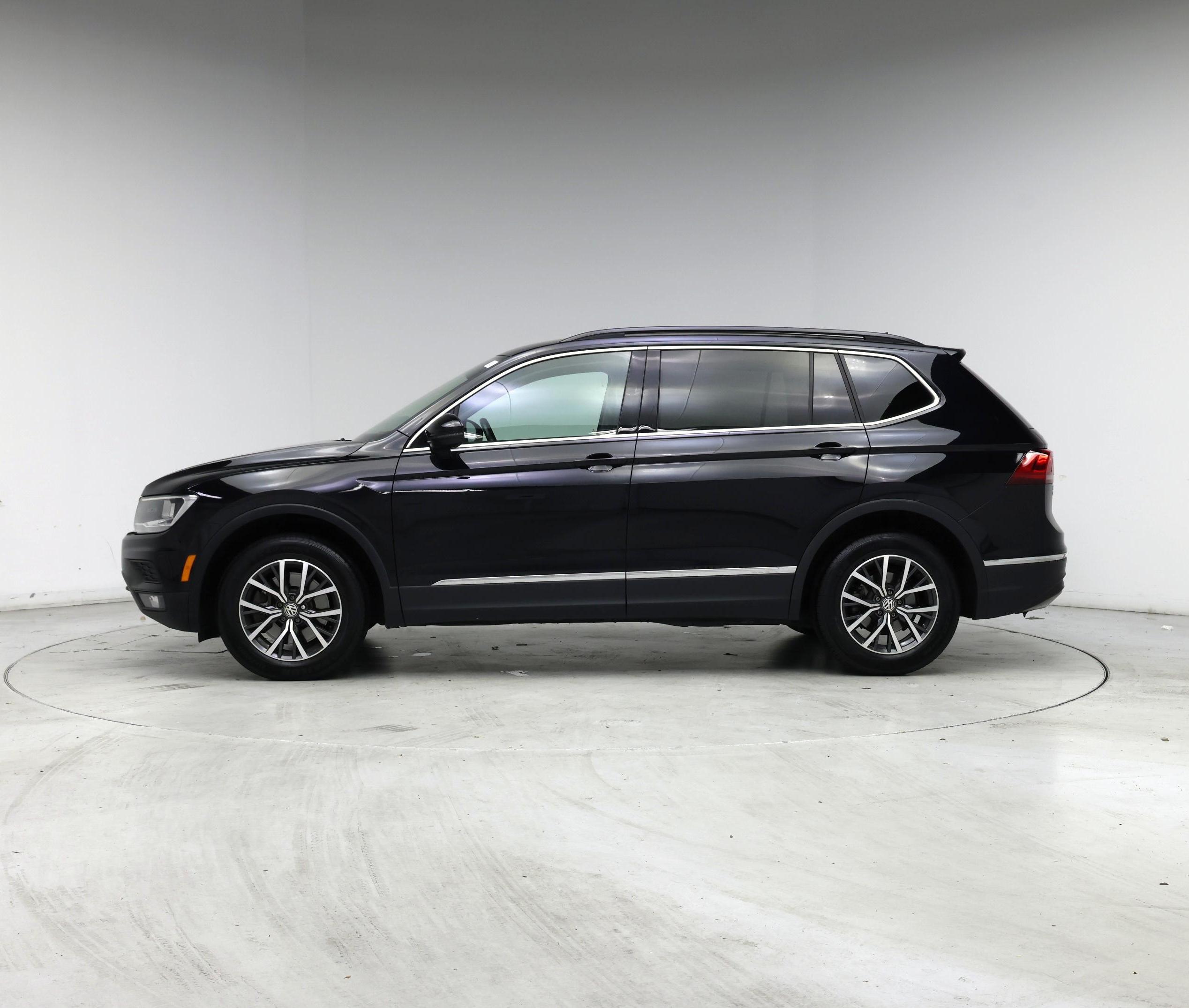 Thumbnail: 2018 Volkswagen Tiguan - 3
