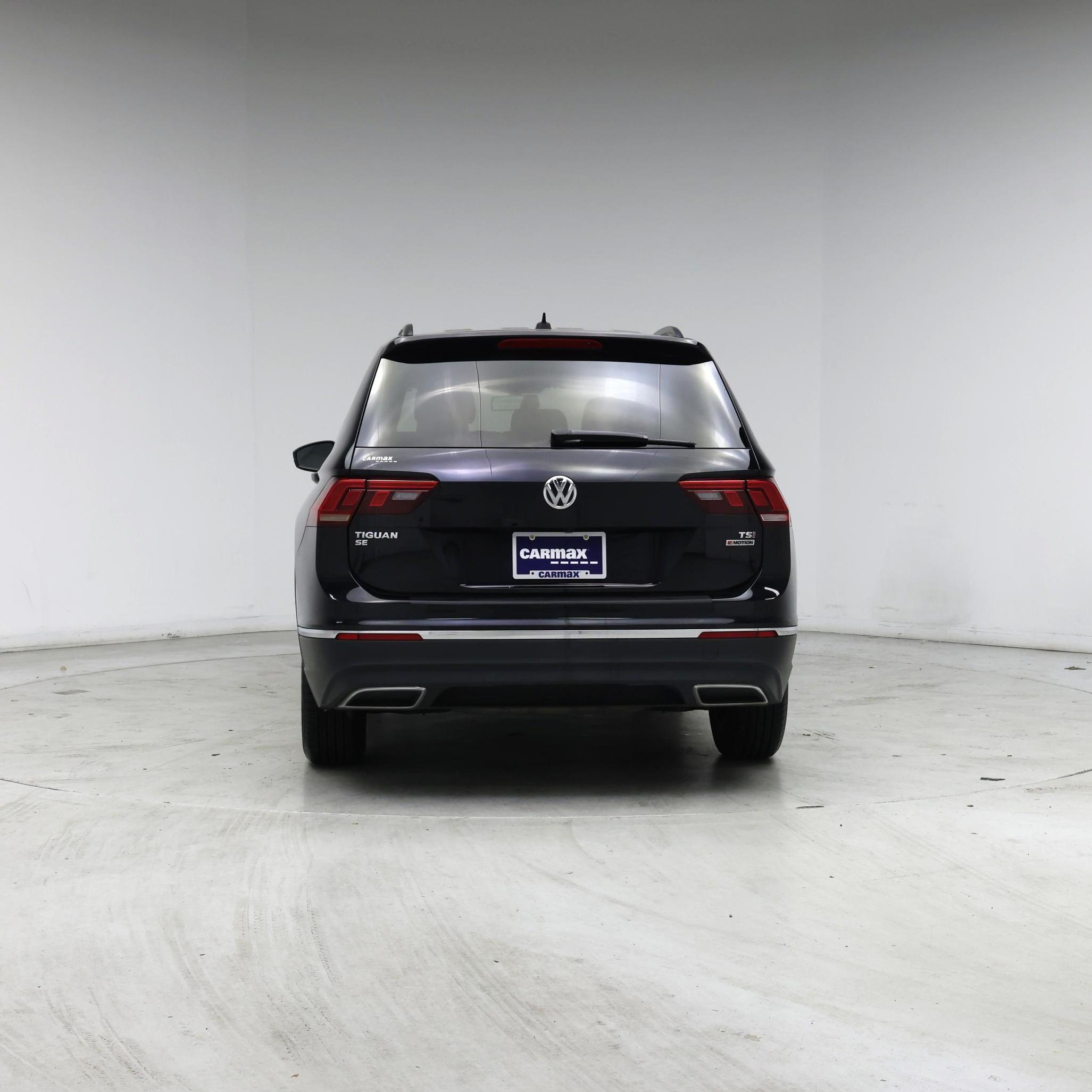 Thumbnail: 2018 Volkswagen Tiguan - 6