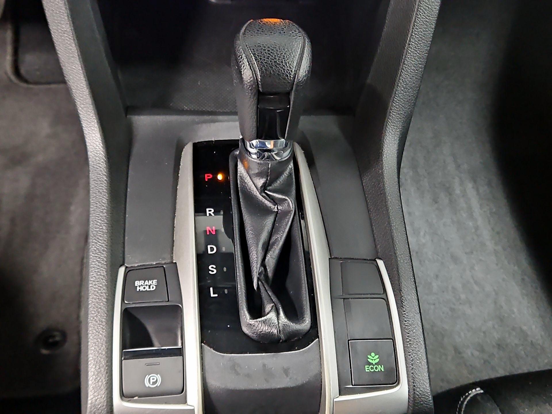 Thumbnail: 2019 Honda Civic - 17