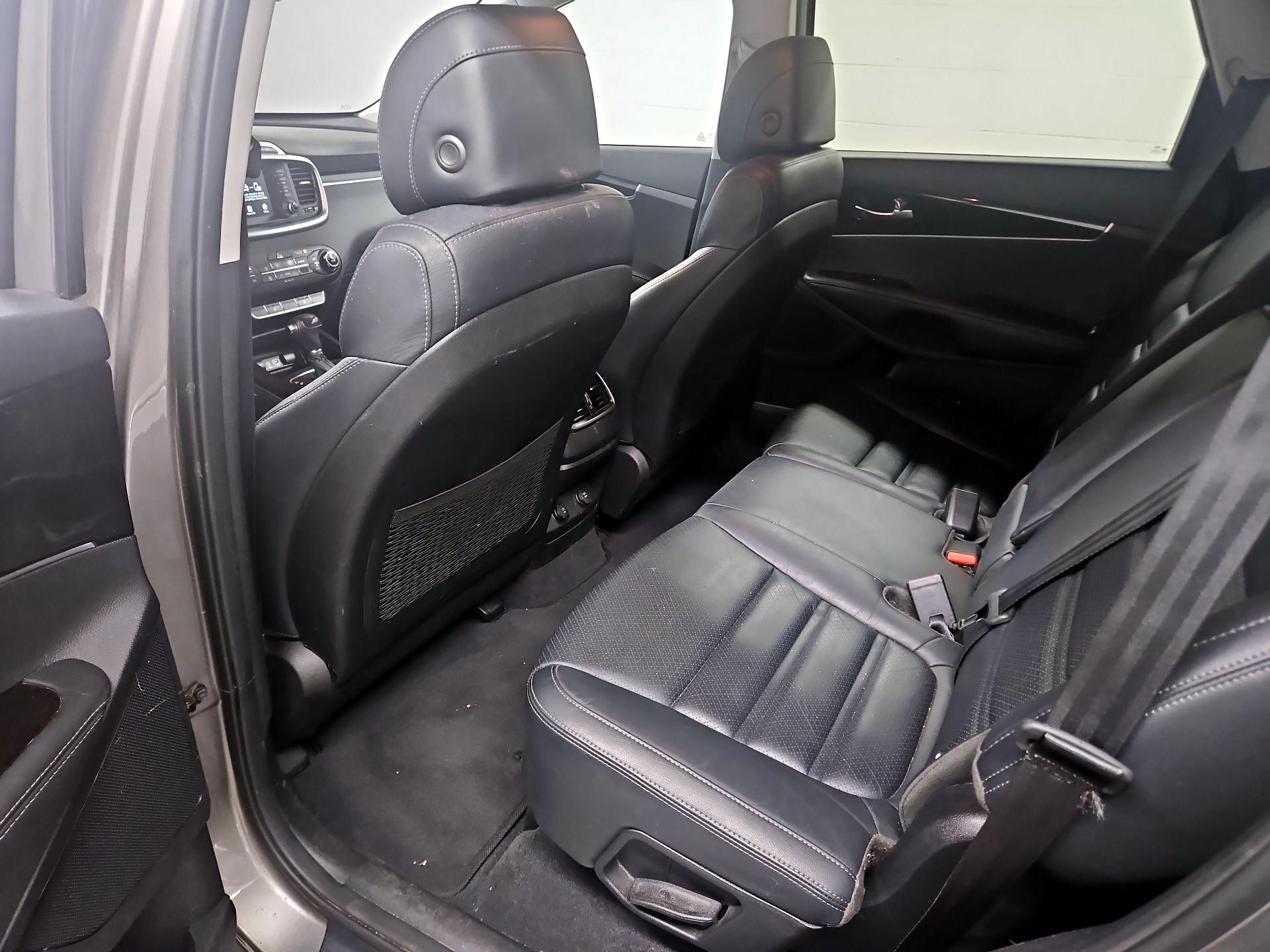 Thumbnail: 2017 Kia Sorento - 19