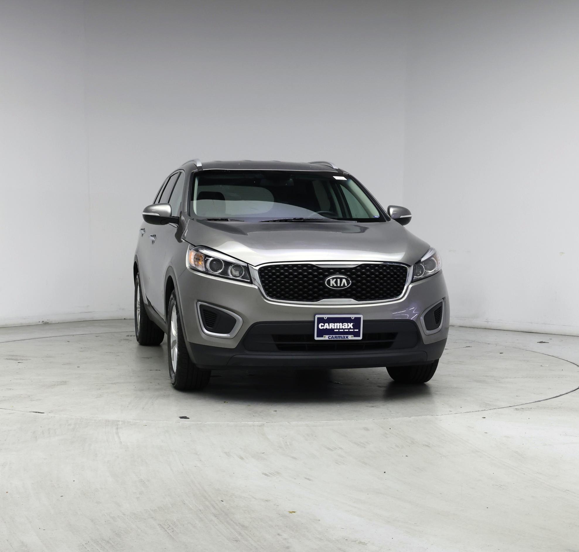 Thumbnail: 2017 Kia Sorento - 5