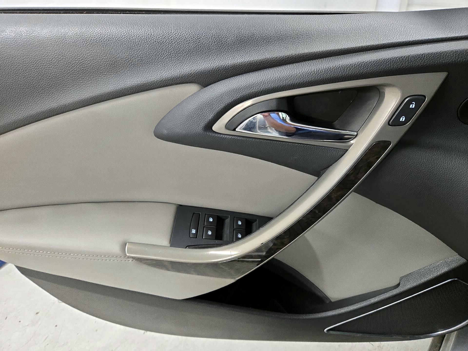 Thumbnail: 2015 Buick Verano - 12