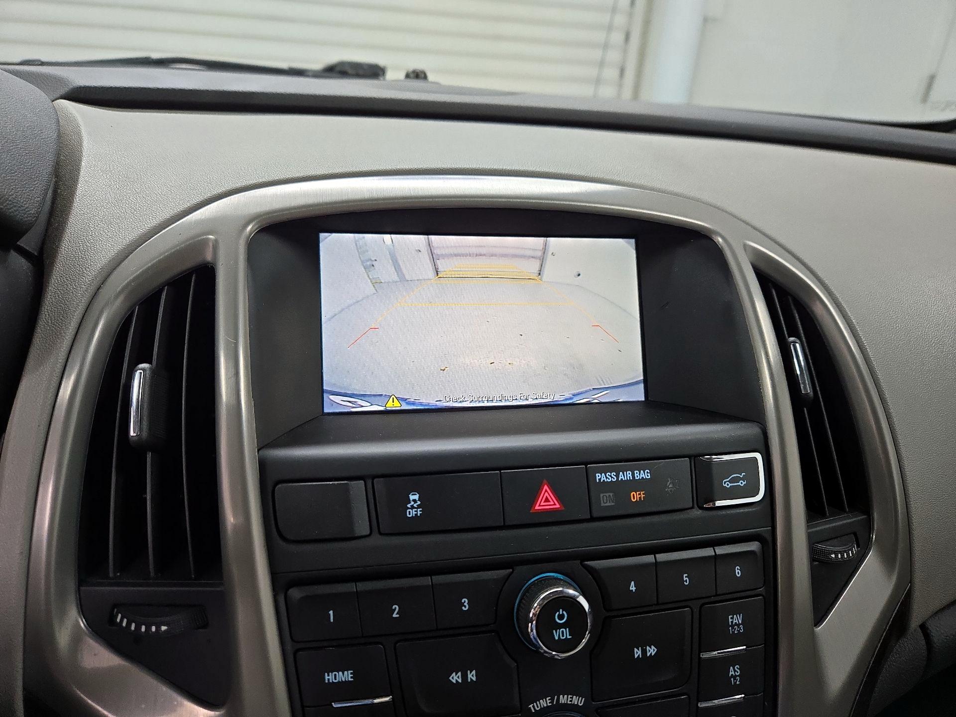 Thumbnail: 2015 Buick Verano - 14