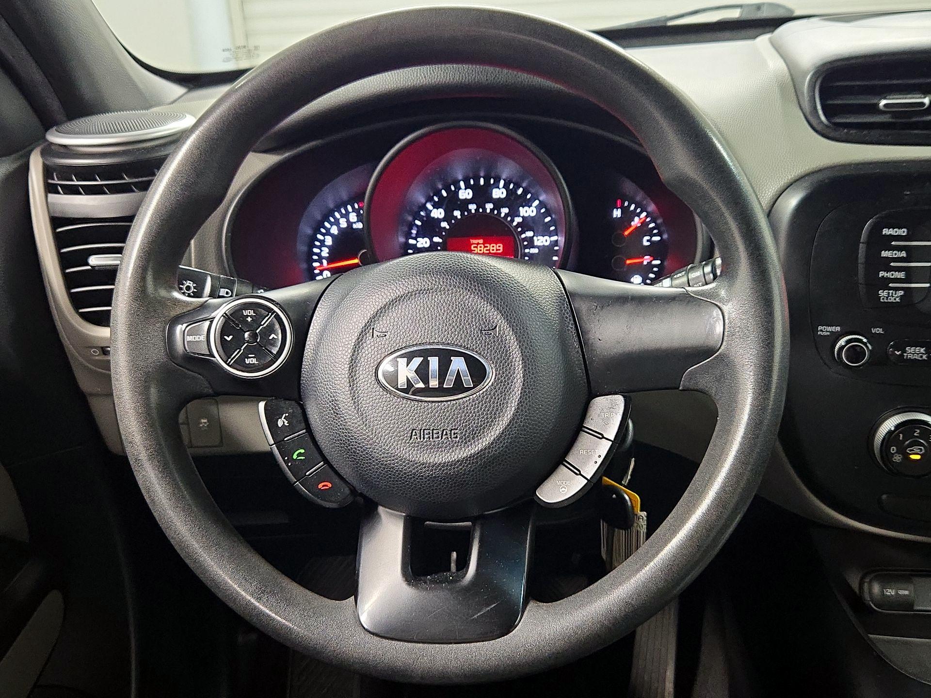 Thumbnail: 2014 Kia Soul - 10