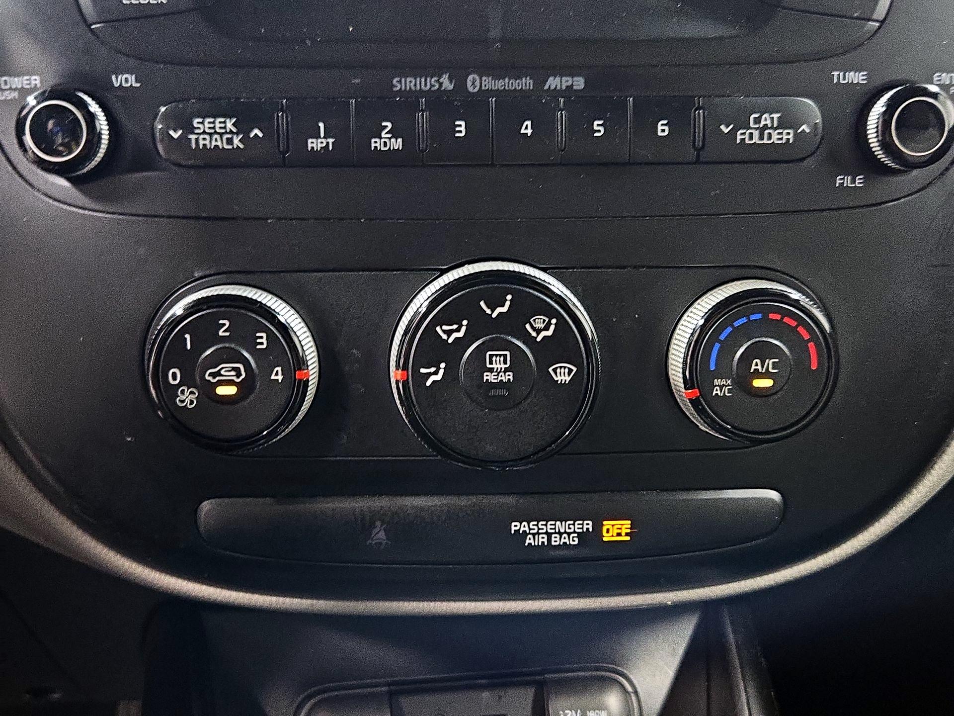 Thumbnail: 2014 Kia Soul - 15