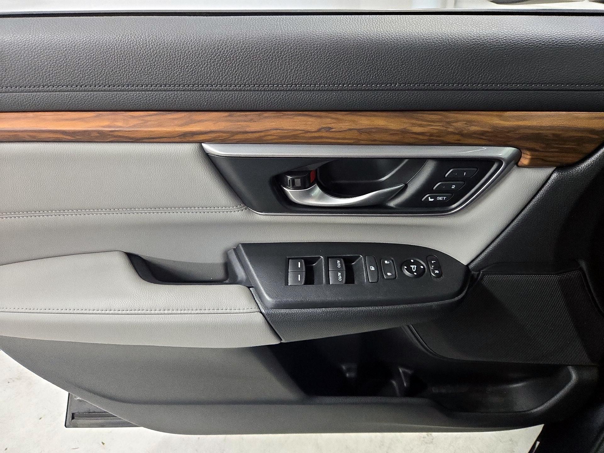 Thumbnail: 2018 Honda CR-V - 12