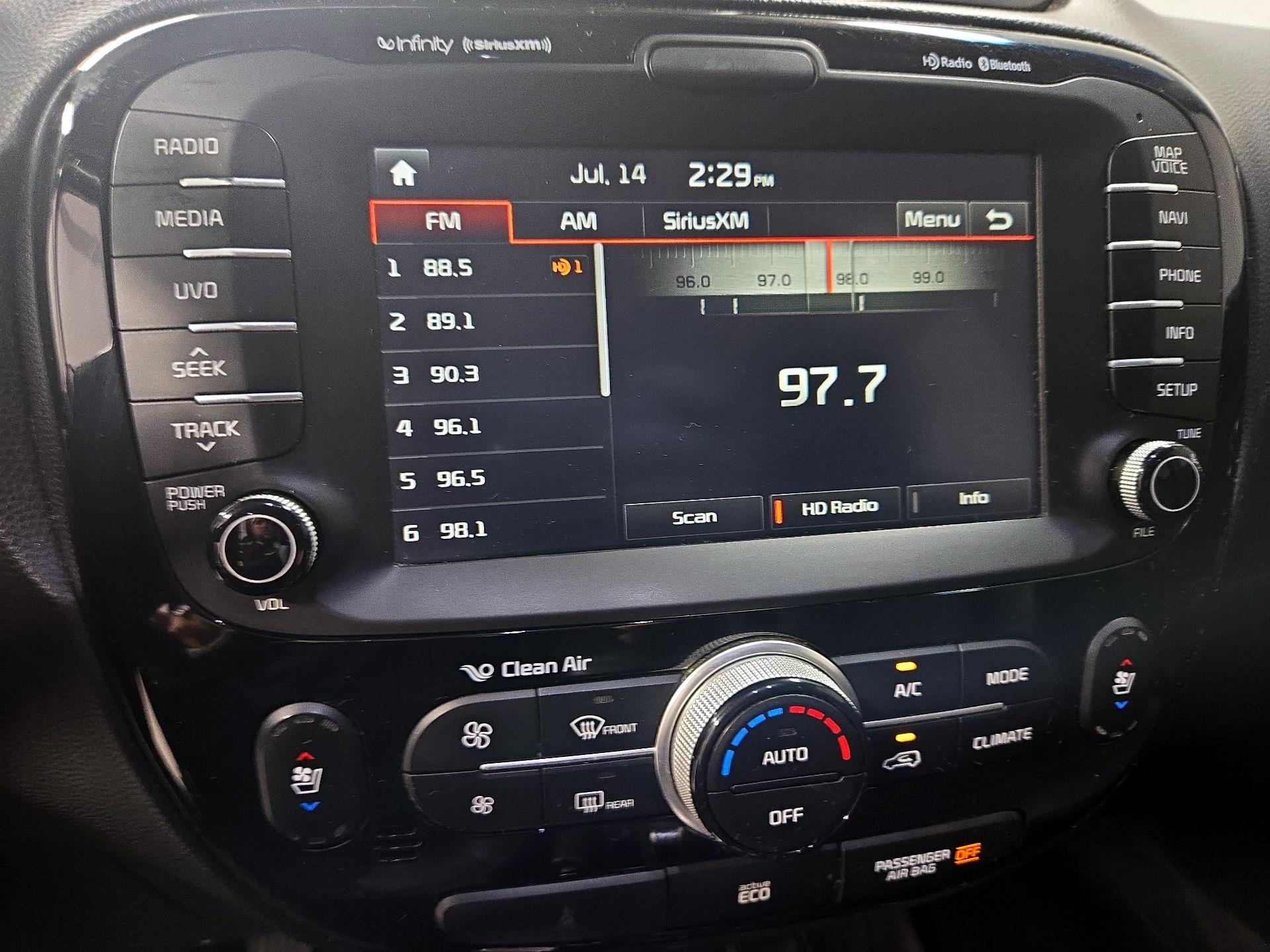 Thumbnail: 2016 Kia Soul - 15