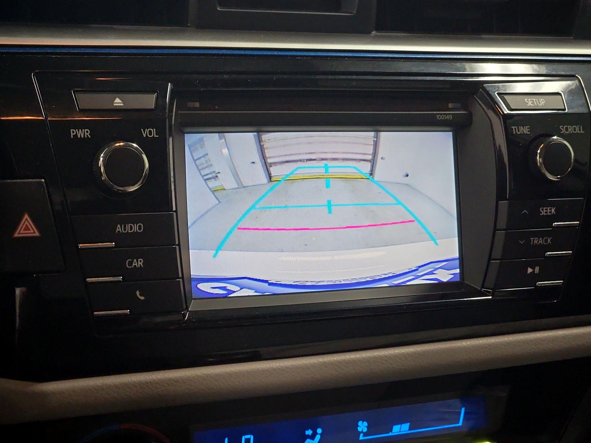 Thumbnail: 2014 Toyota Corolla - 14