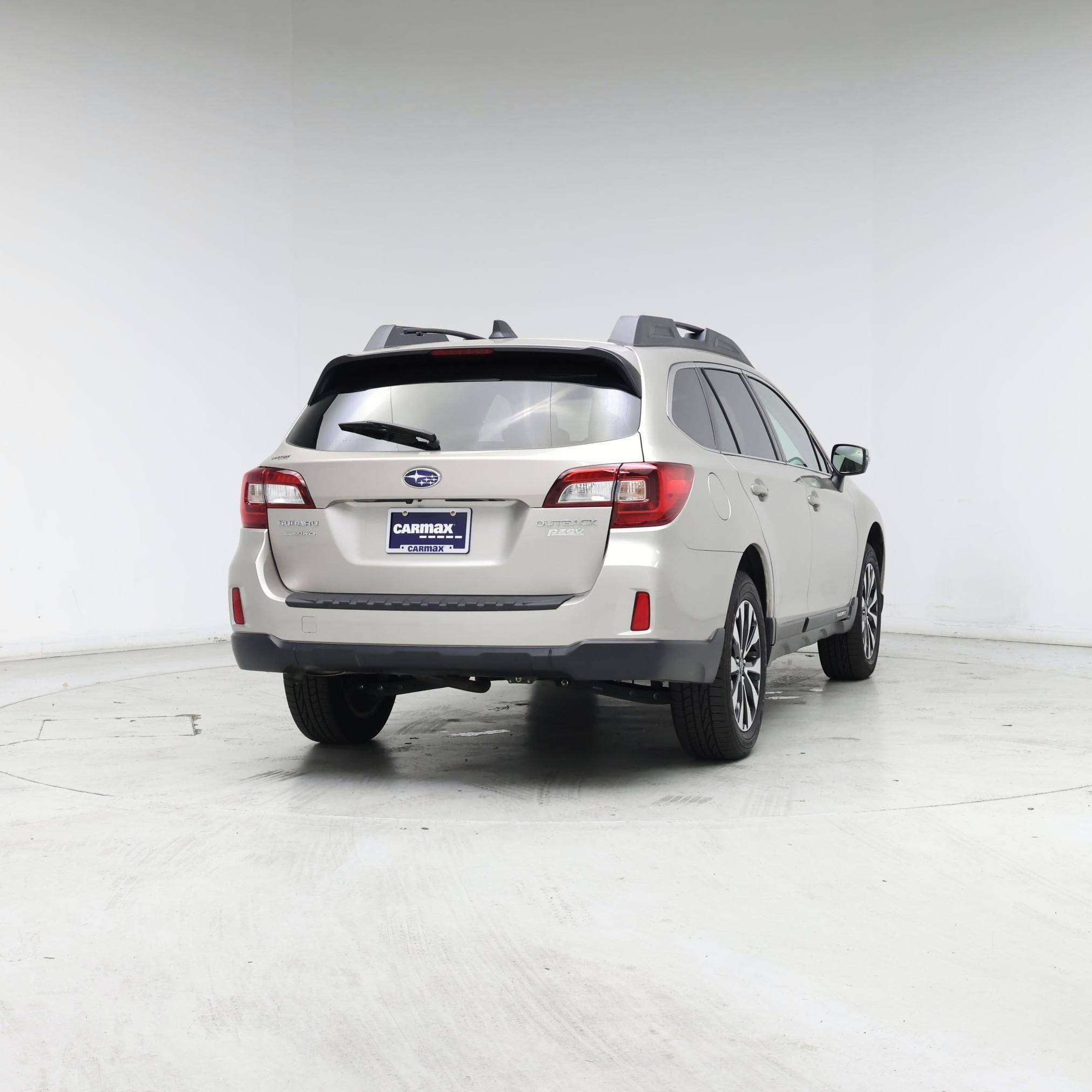 Thumbnail: 2017 Subaru Outback - 8