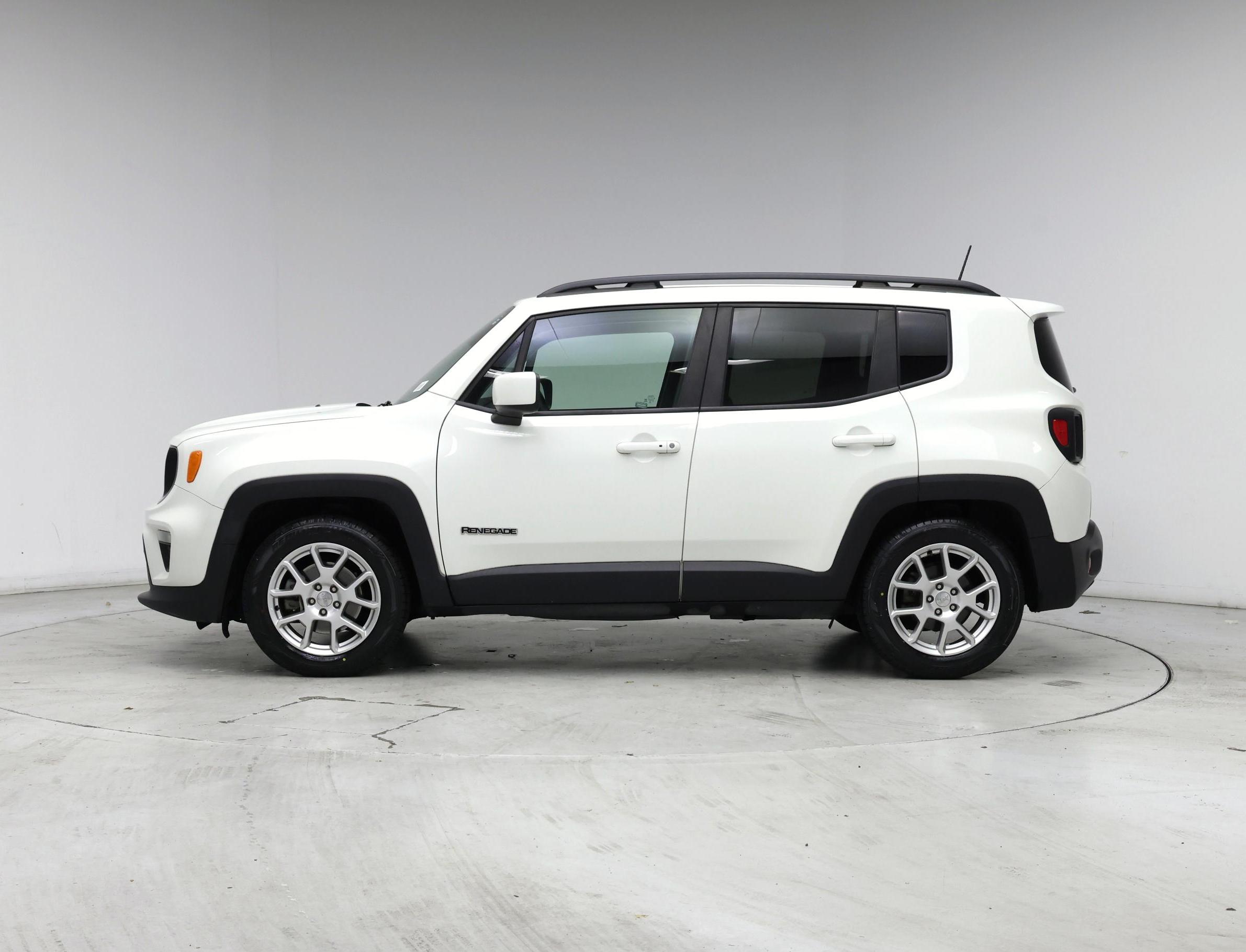 Thumbnail: 2019 Jeep Renegade - 3