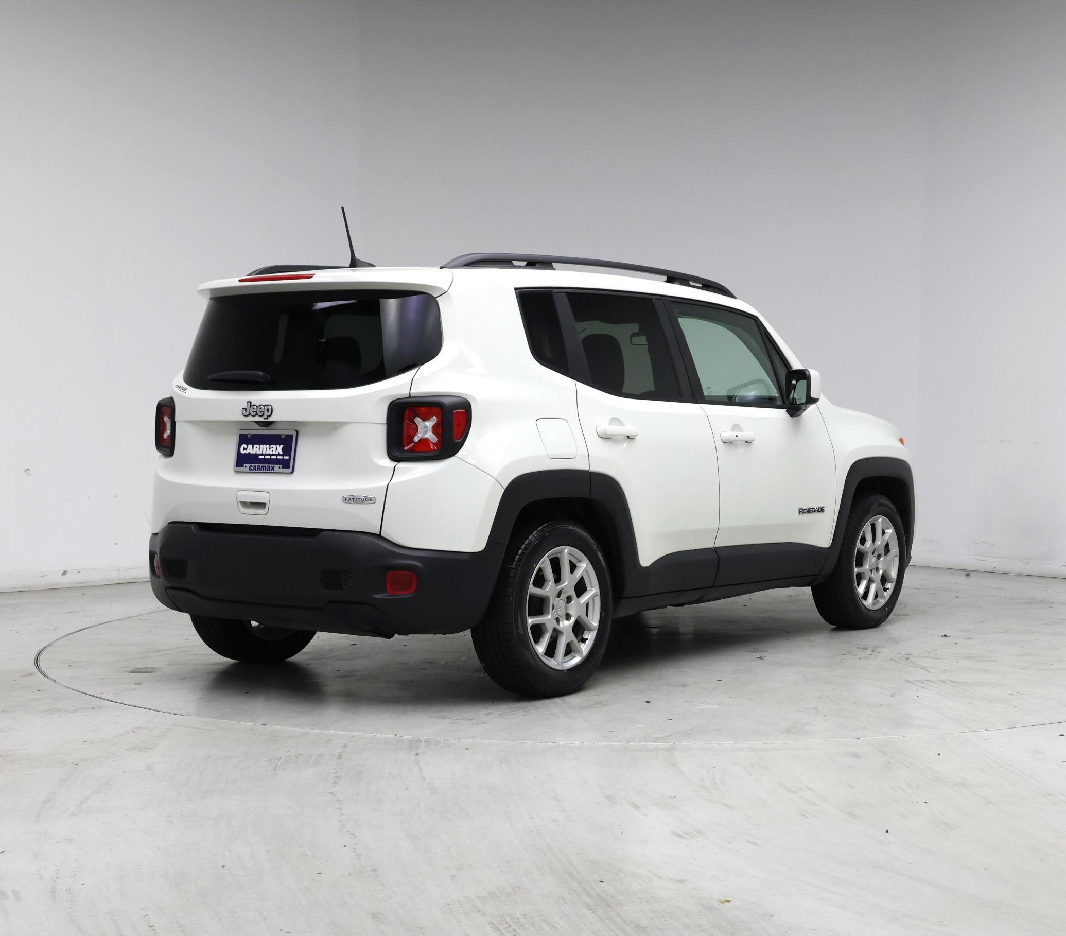 Thumbnail: 2019 Jeep Renegade - 8