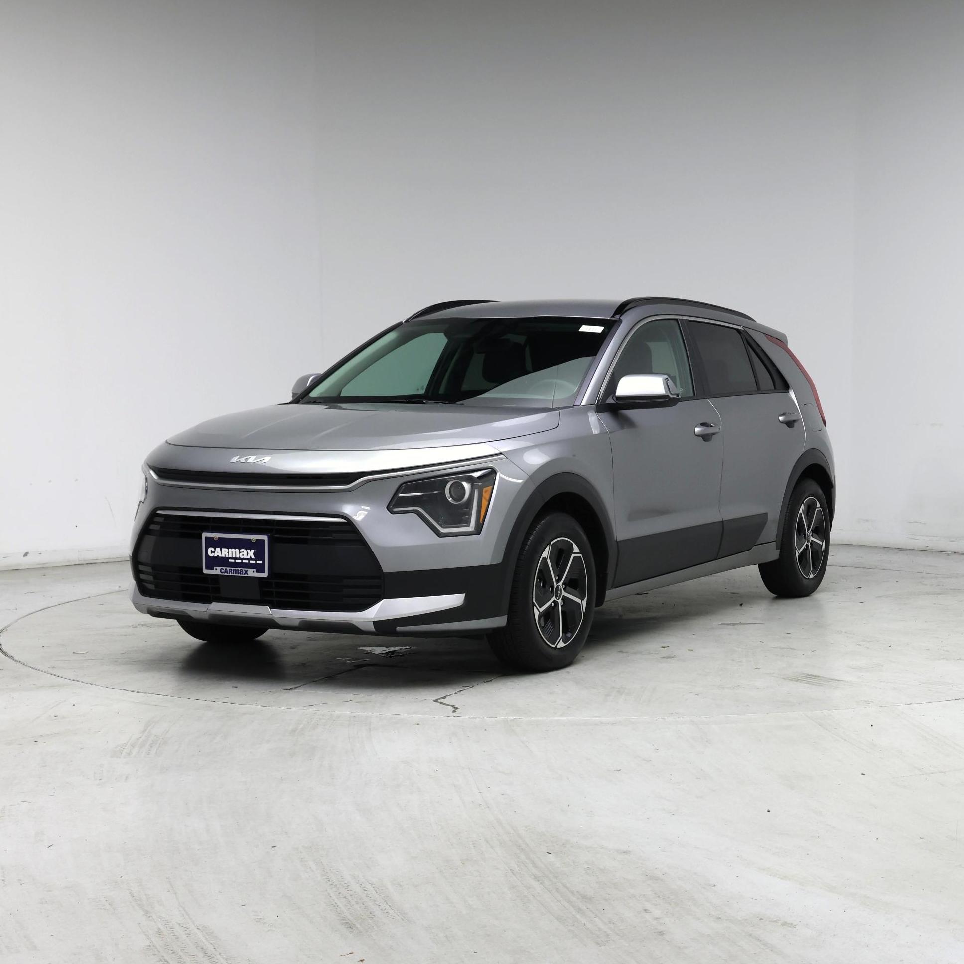 Thumbnail: 2024 Kia Niro - 4