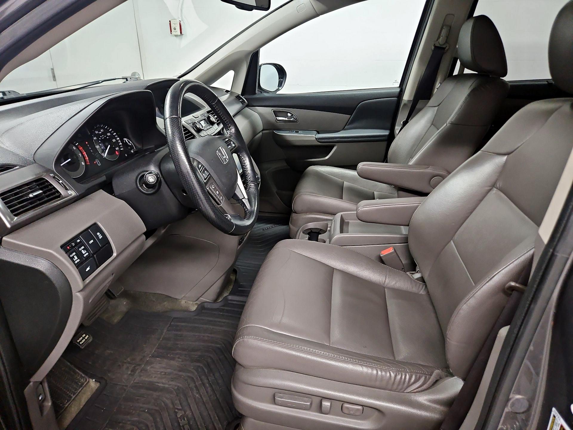 Thumbnail: 2015 Honda Odyssey - 11