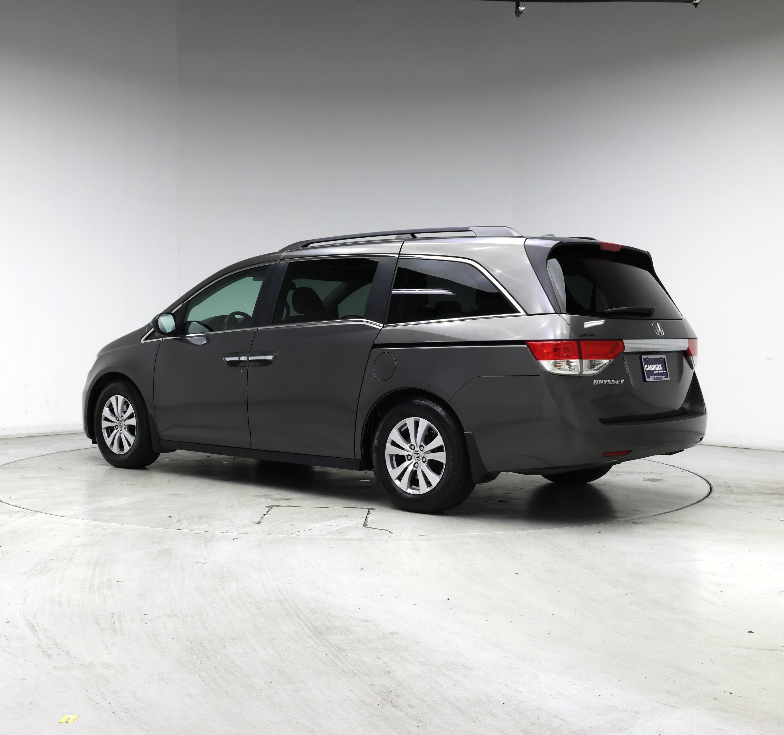 Thumbnail: 2015 Honda Odyssey - 2