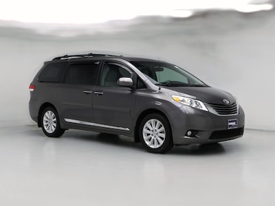 Gray 2013 Toyota Sienna XLE