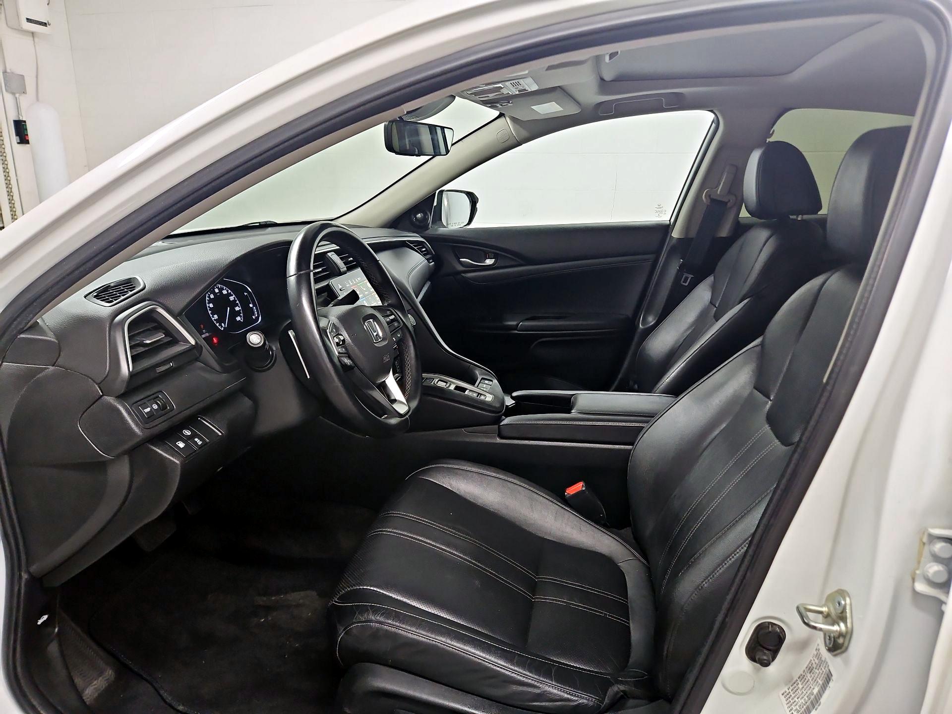 Thumbnail: 2019 Honda Insight - 11