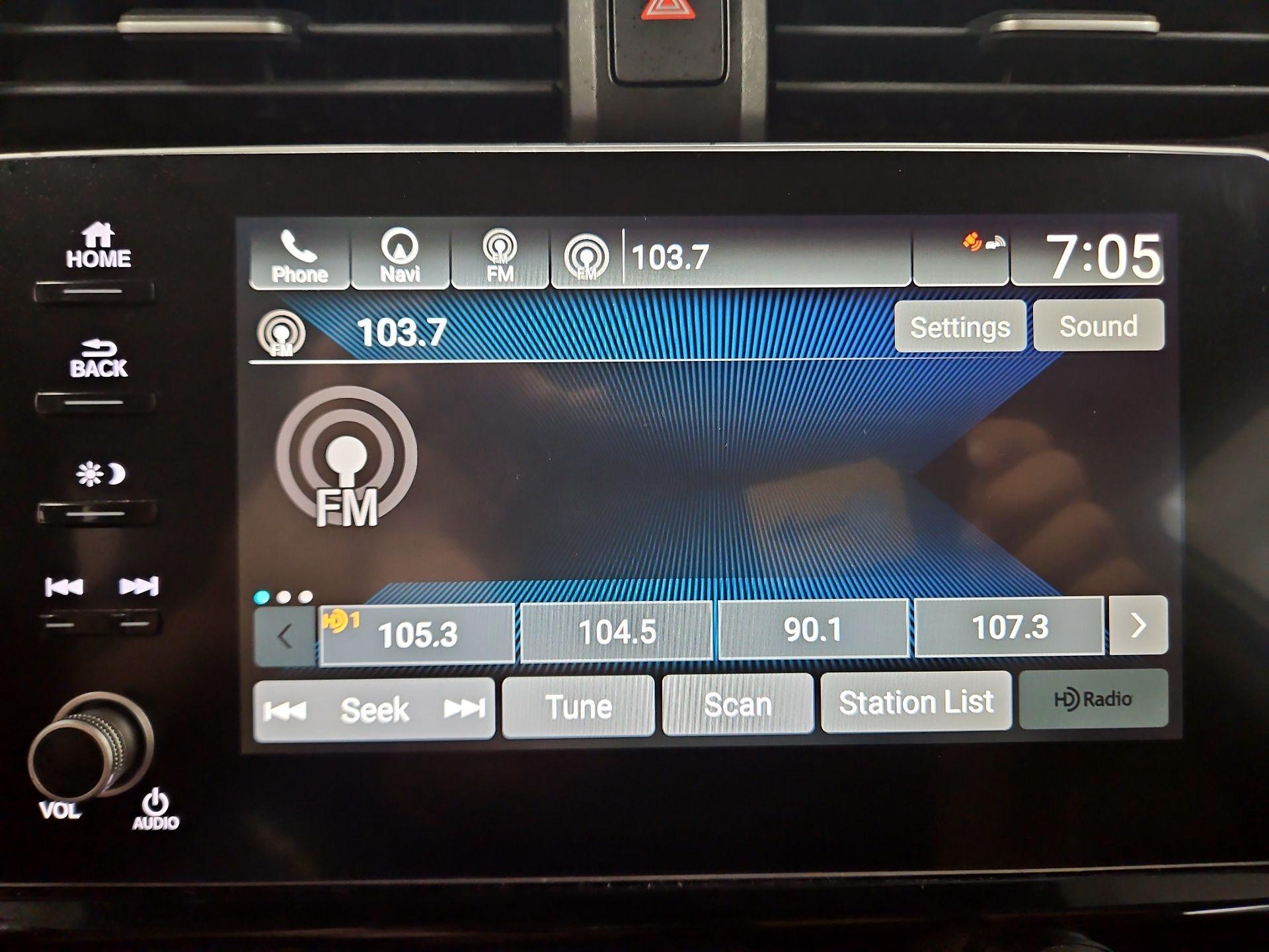 Thumbnail: 2019 Honda Insight - 16