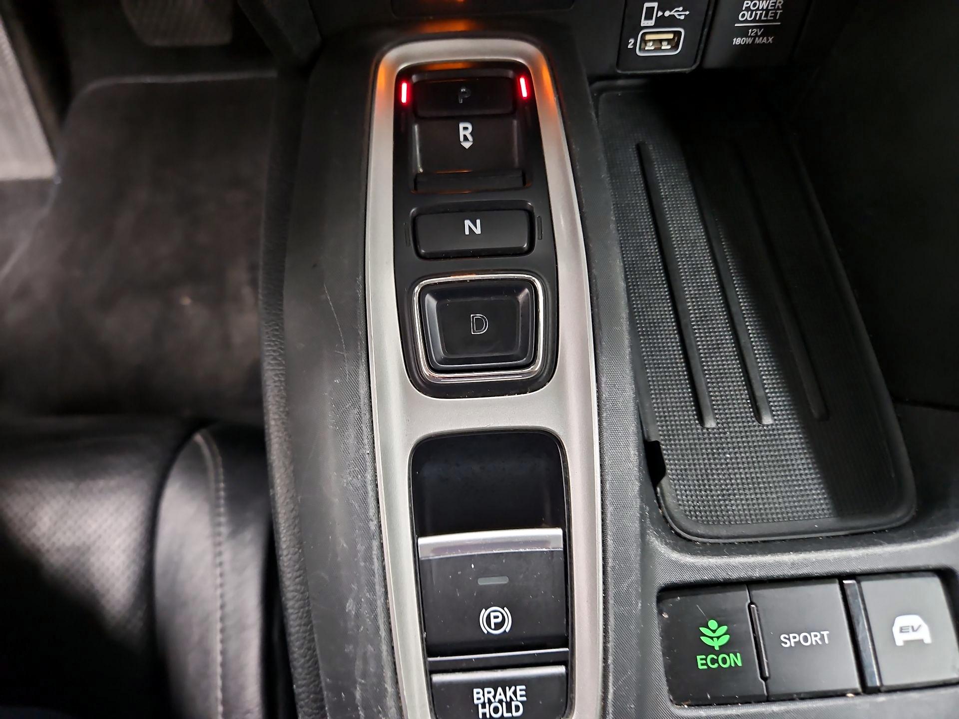 Thumbnail: 2019 Honda Insight - 18