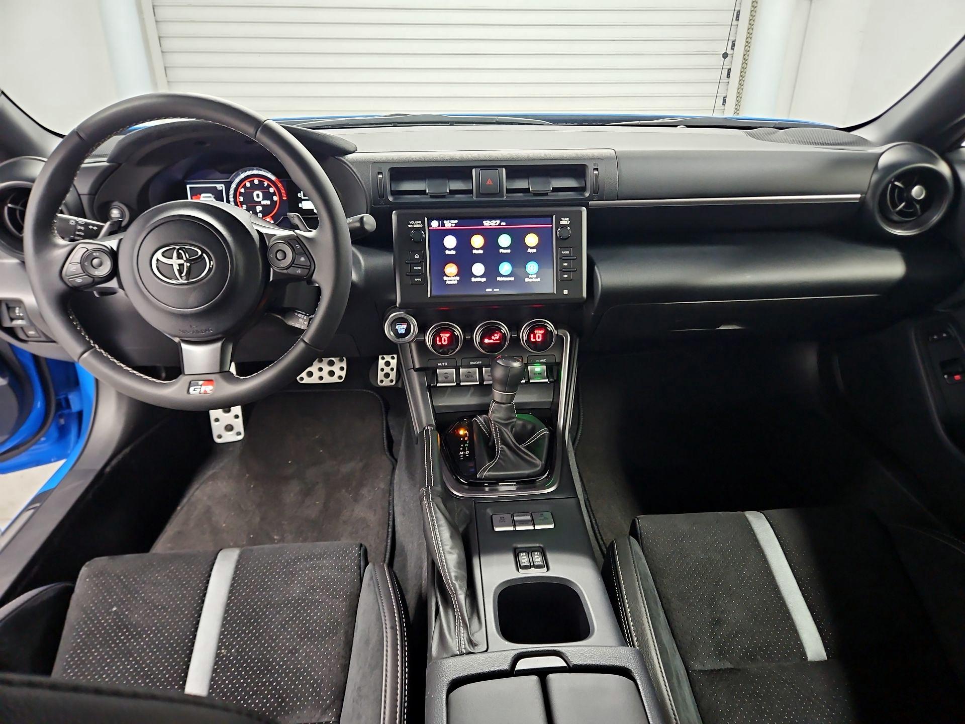 Thumbnail: 2024 Toyota GR86 - 9
