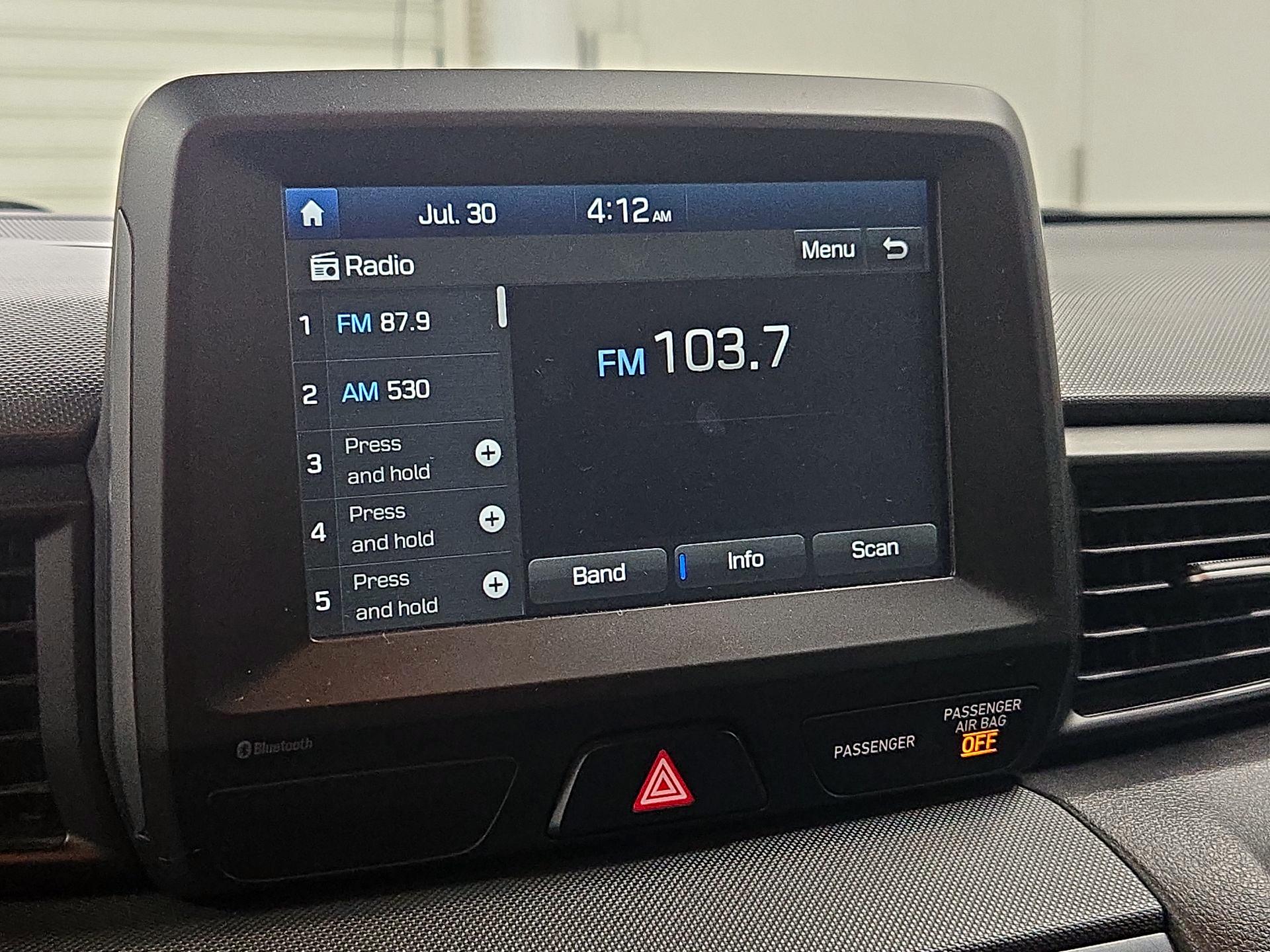 Thumbnail: 2019 Hyundai Veloster - 15