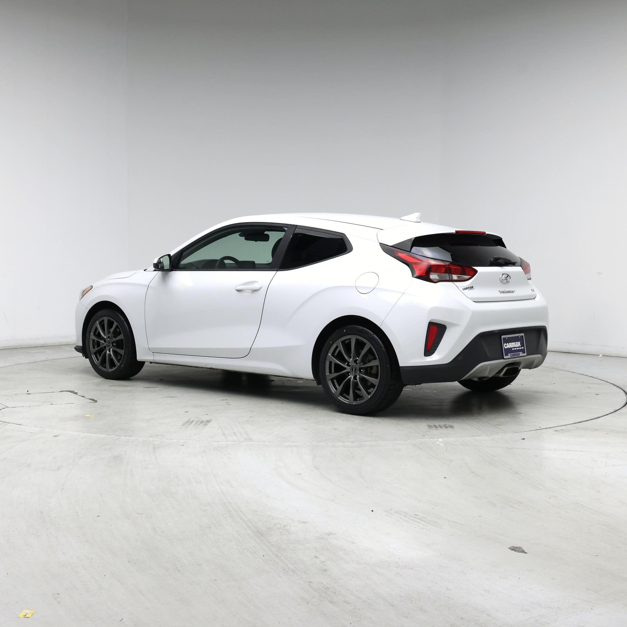 Thumbnail: 2019 Hyundai Veloster - 2