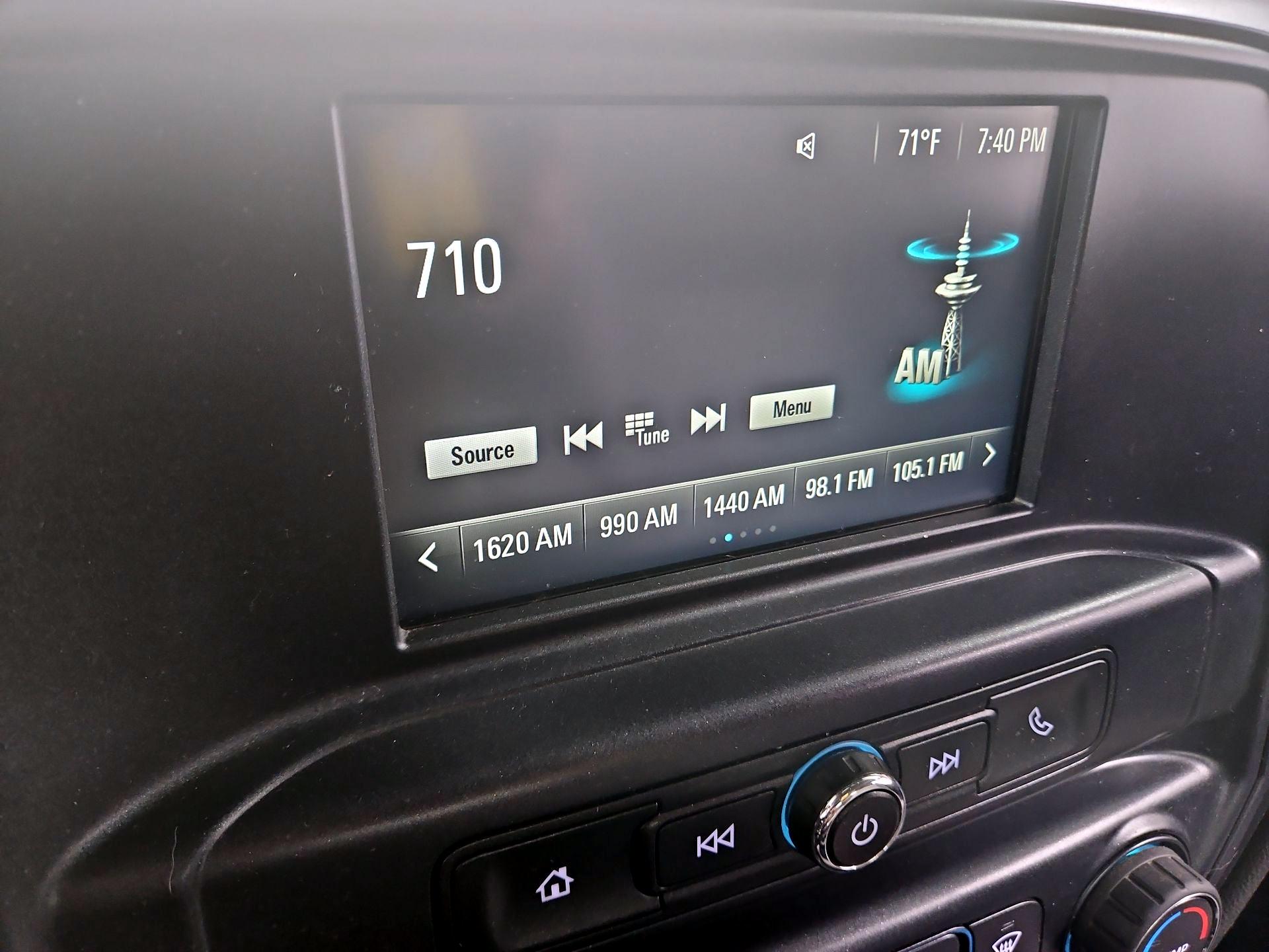 Thumbnail: 2017 Chevrolet Silverado 1500 - 15