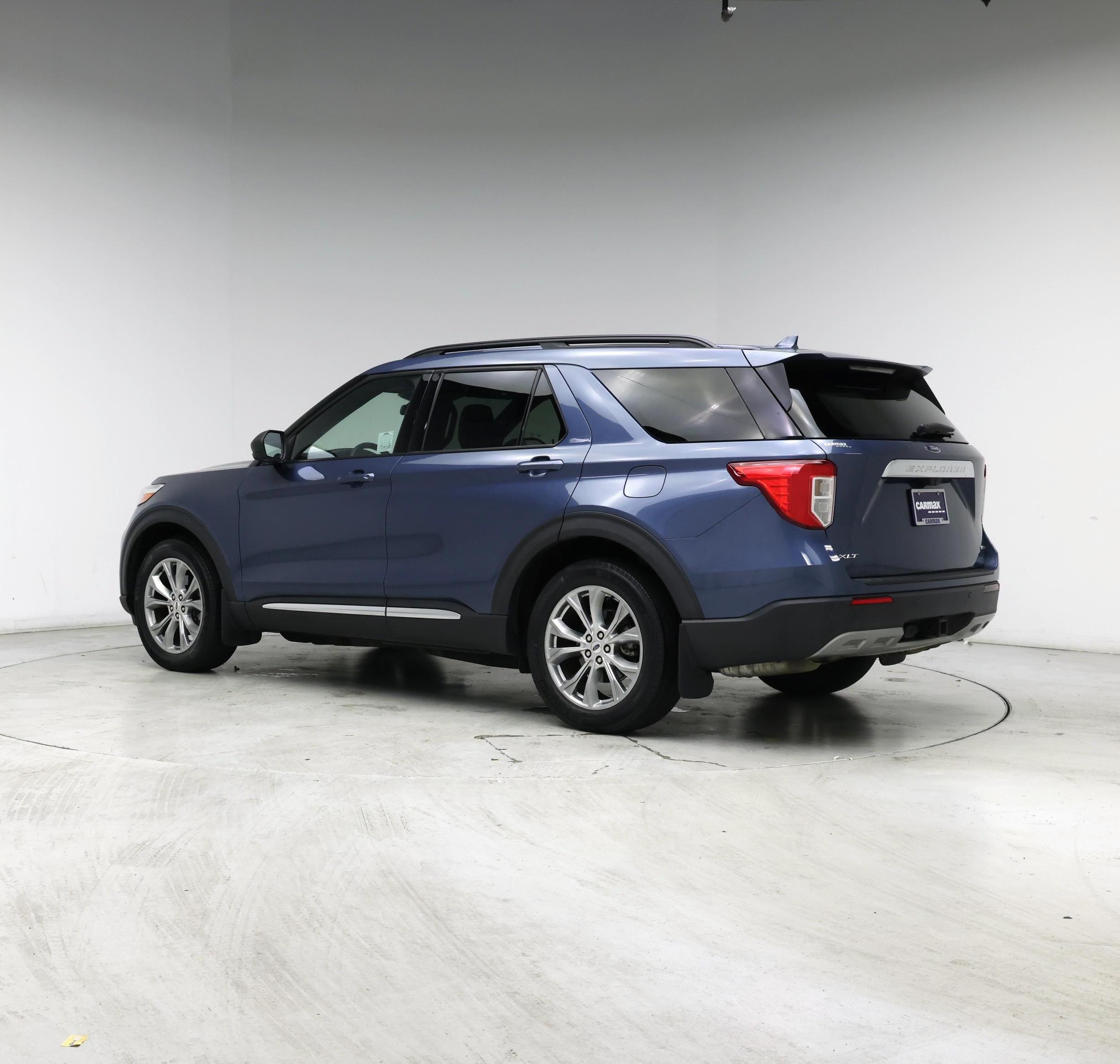 Thumbnail: 2020 Ford Explorer - 2