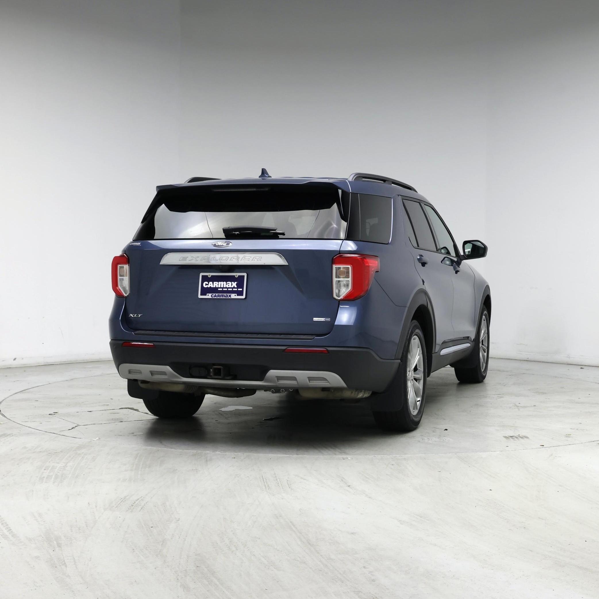 Thumbnail: 2020 Ford Explorer - 8
