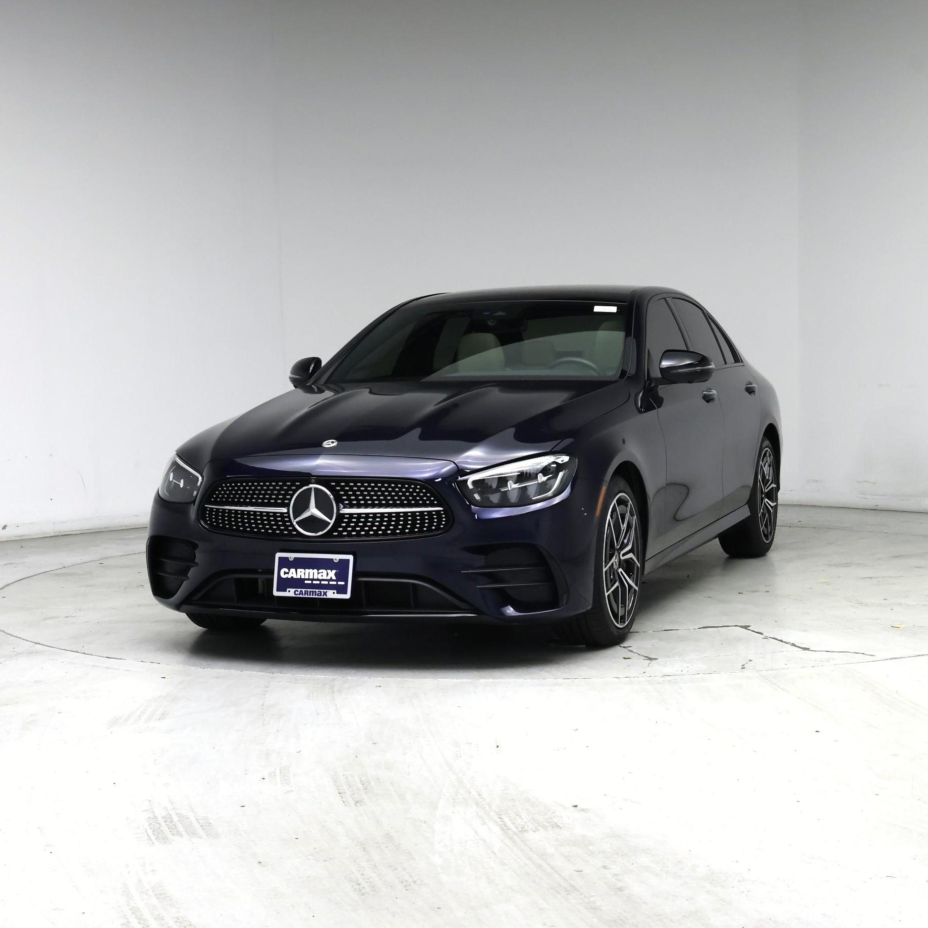 Thumbnail: 2023 Mercedes-Benz E-Class - 4
