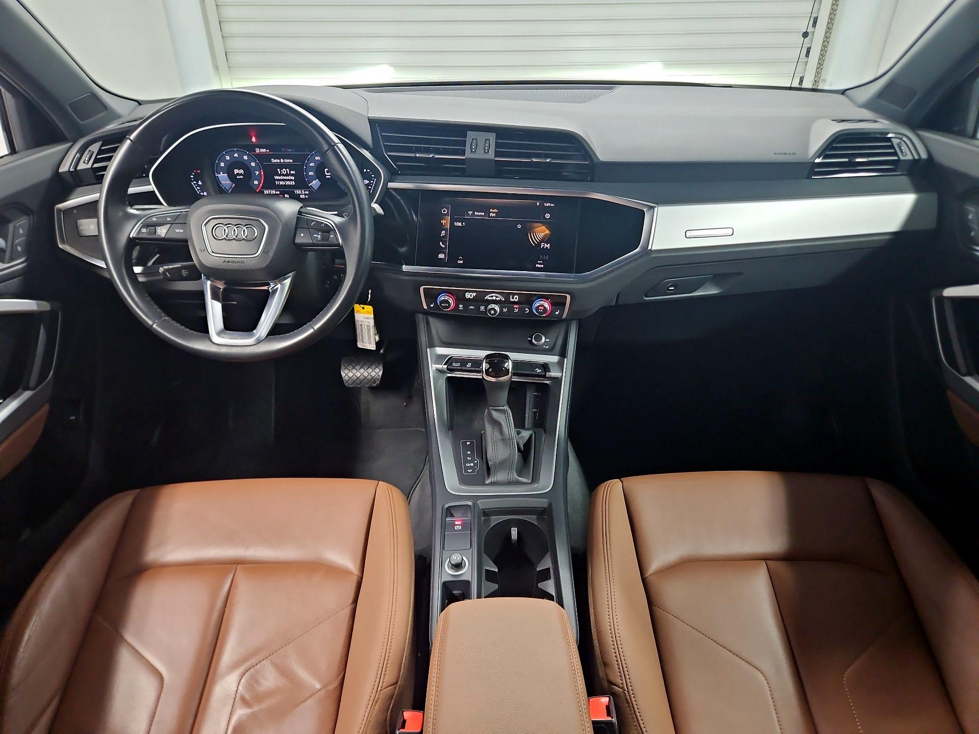 Thumbnail: 2020 Audi Q3 - 9