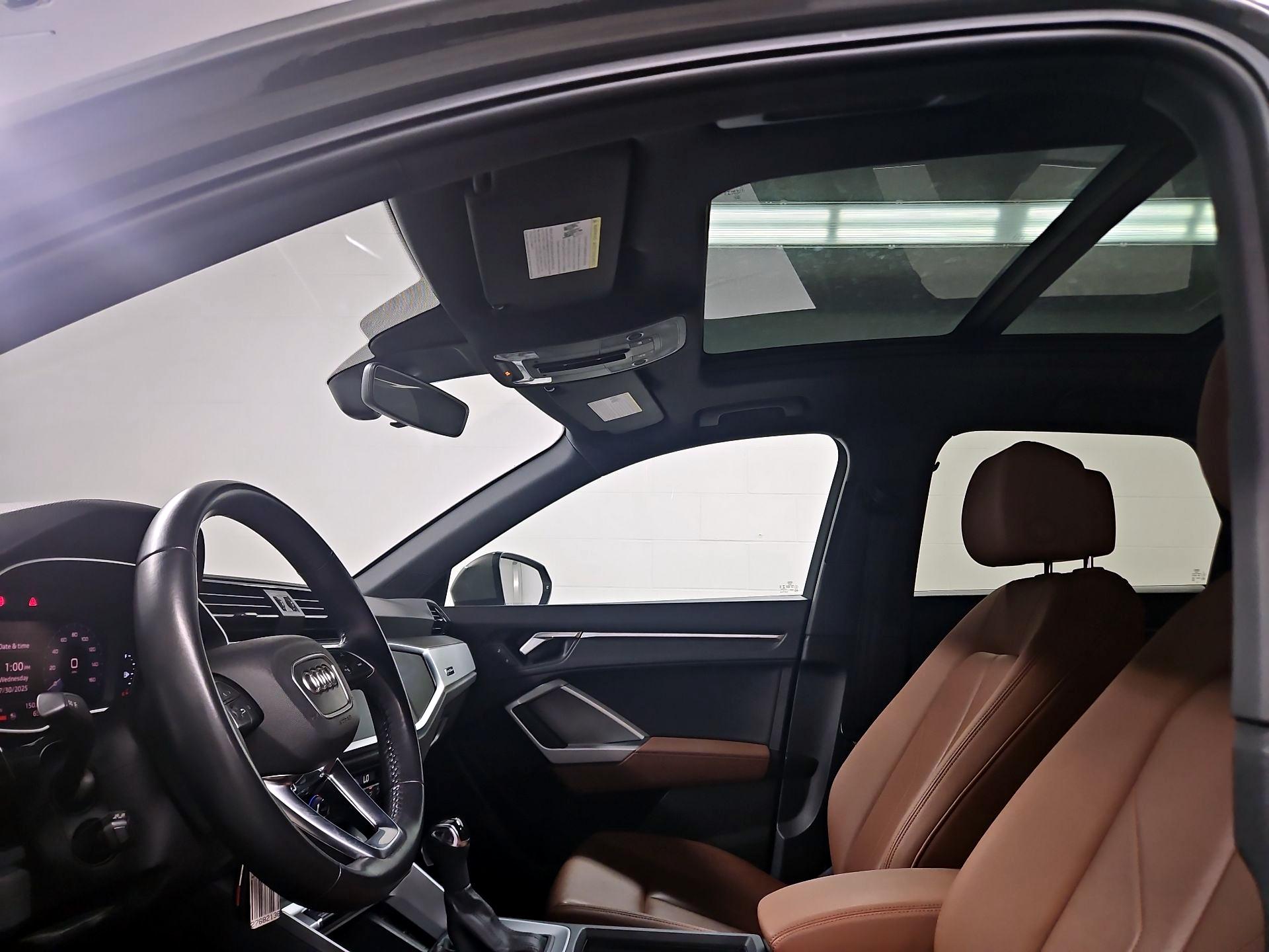 Thumbnail: 2020 Audi Q3 - 19