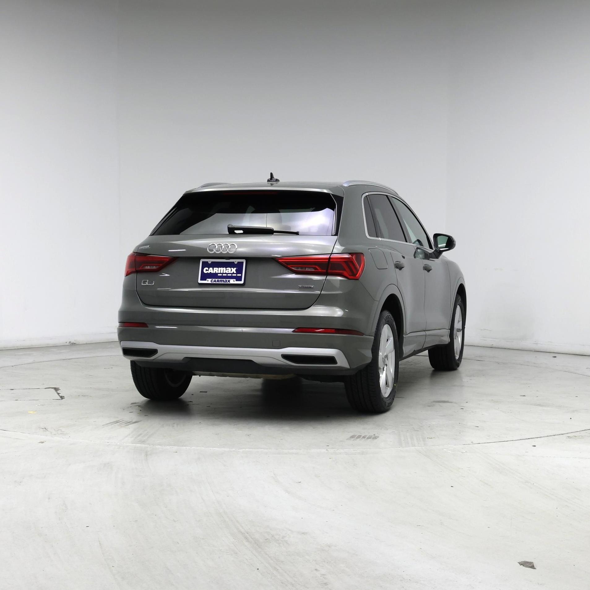 Thumbnail: 2020 Audi Q3 - 8